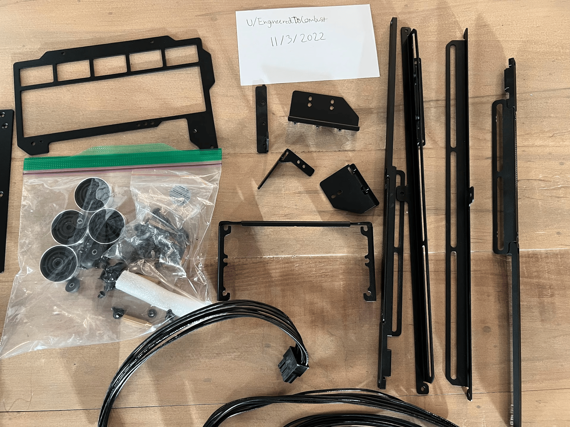 FormD T1.1 Case + PCIE 4.0 Riser + Custom Cables