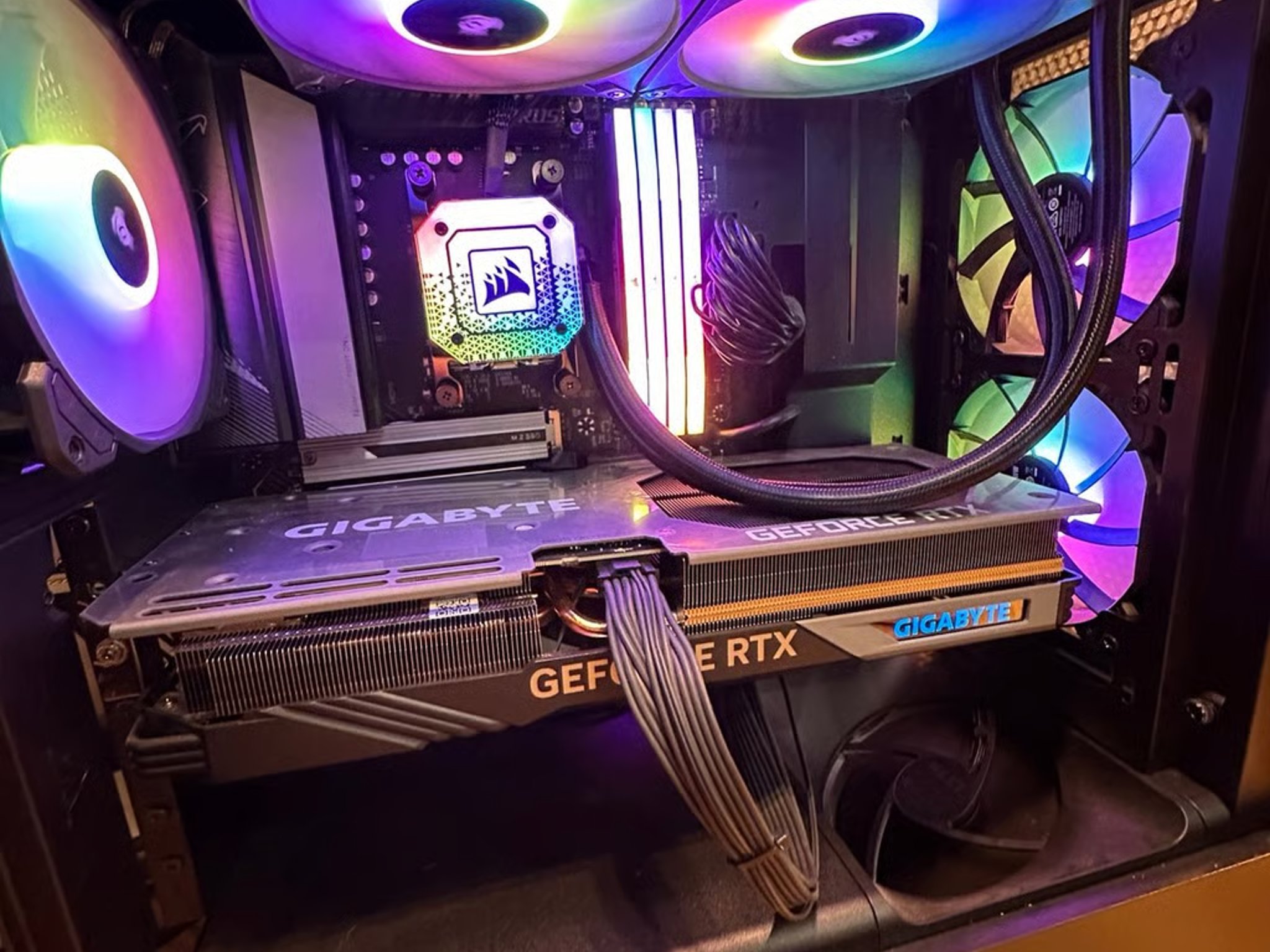 [QUICK SALE] SOLID Gaming & Editing PC - RTX 4070TI | RYZEN 9 7950X | 128GB DDR5 RAM | 2TB M.2 SSD
