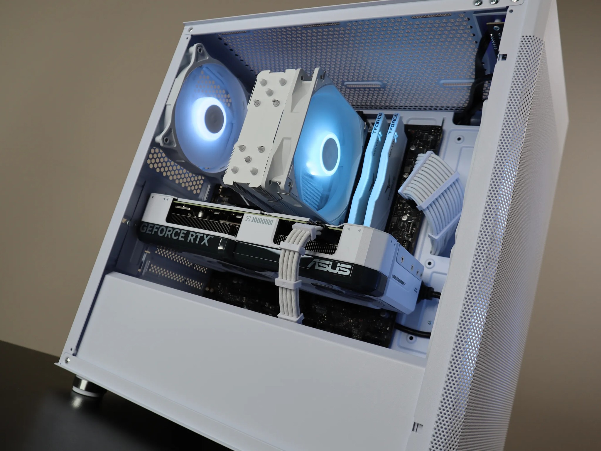 1440p WiFi Gaming PC | Intel i5-12600KF | Asus RTX 4070 | 1TB (All Brand New Parts)