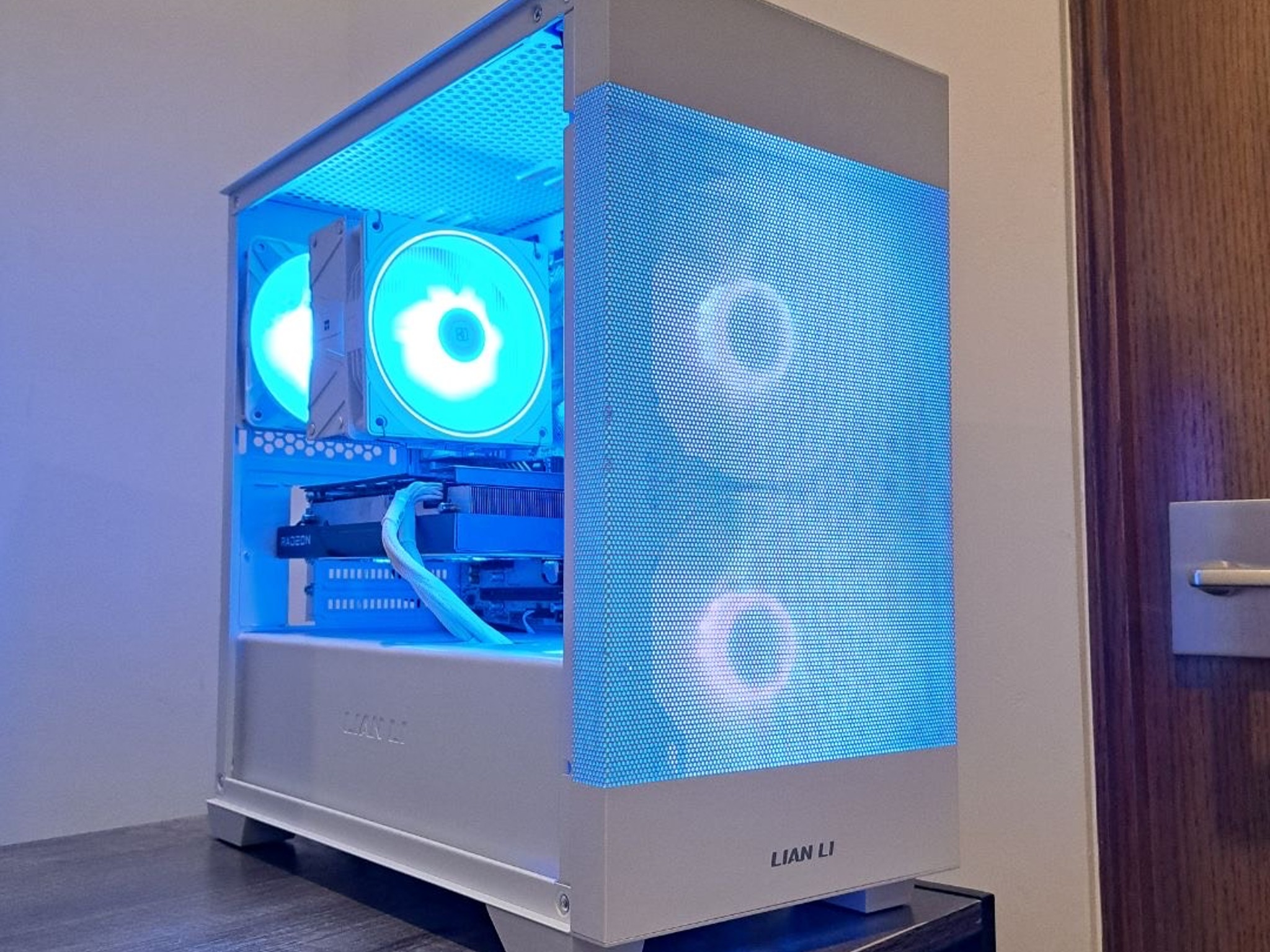 🌊||Axolotl||🌊 - Rx 6600xt and Ryzen 5600