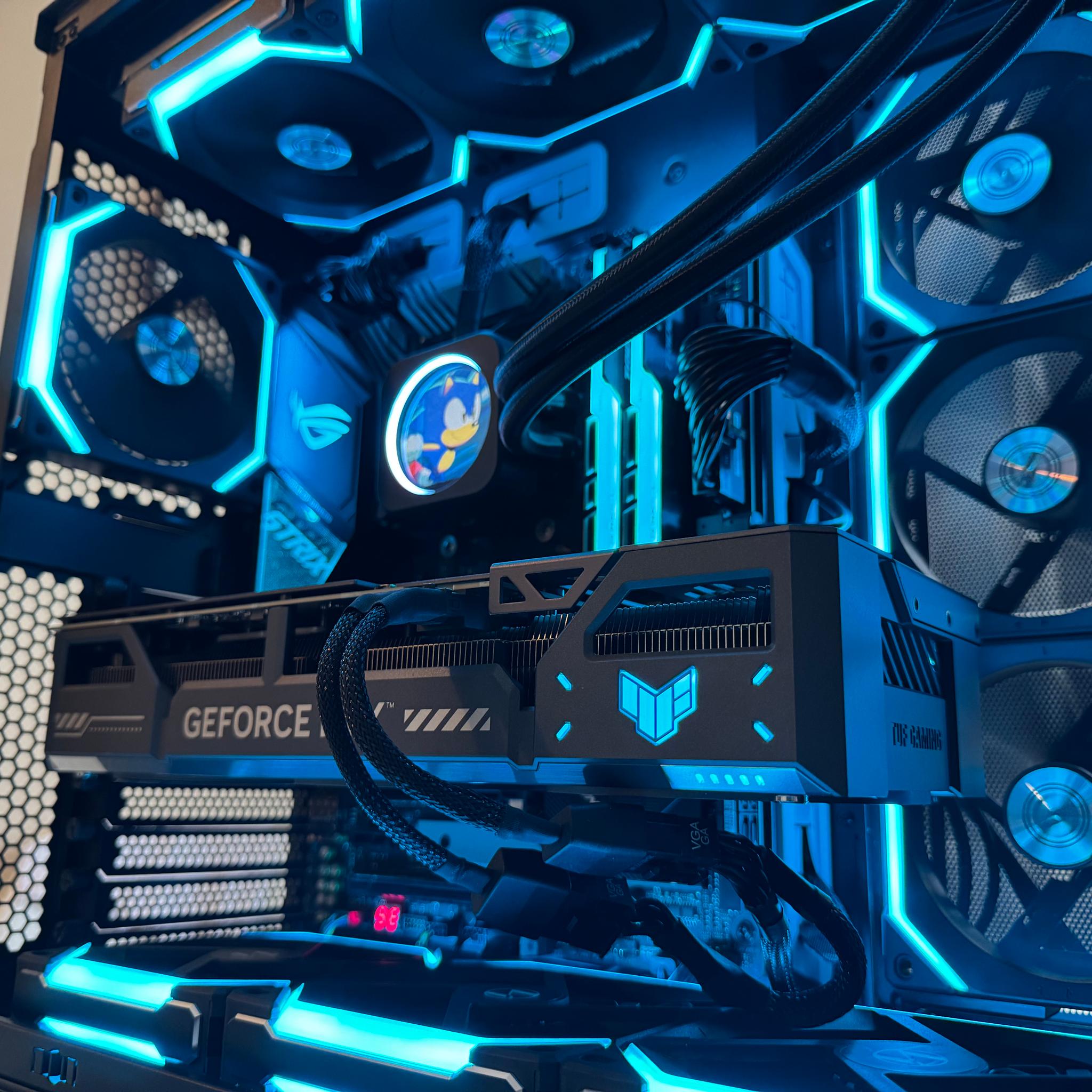 RTX 5070 GAMING PC