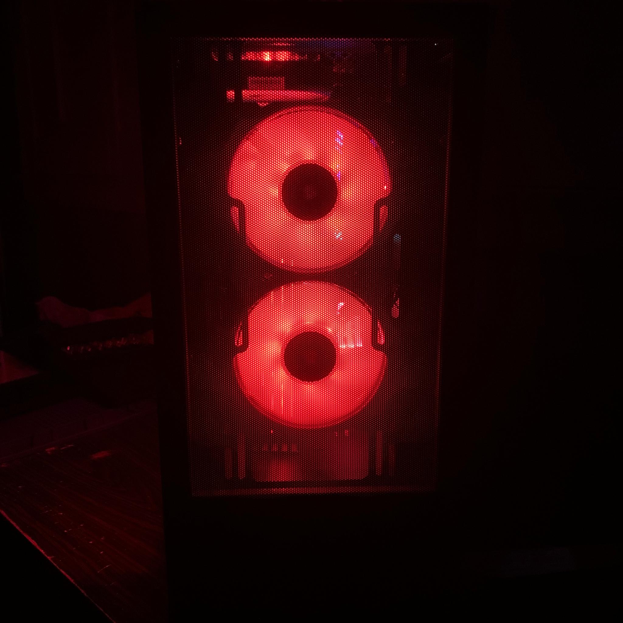 Red Devil|Ryzen 7 3700X|RX 6700XT|32GB|500GB SSD|2TB HDD|Windows 10 Pro