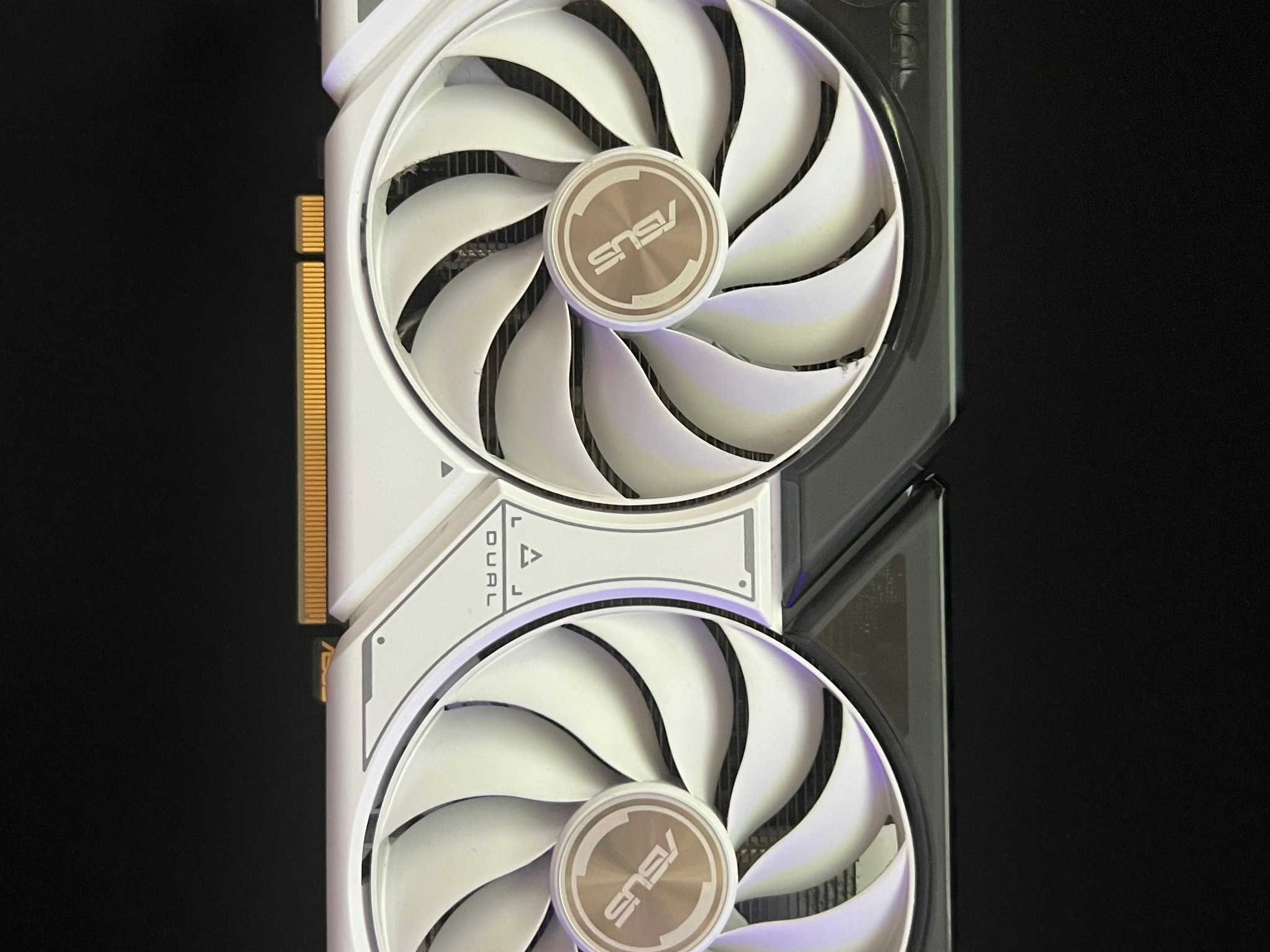 Asus Dual Geforce RTX 4060ti 8GB GDDR6 White OC Edition