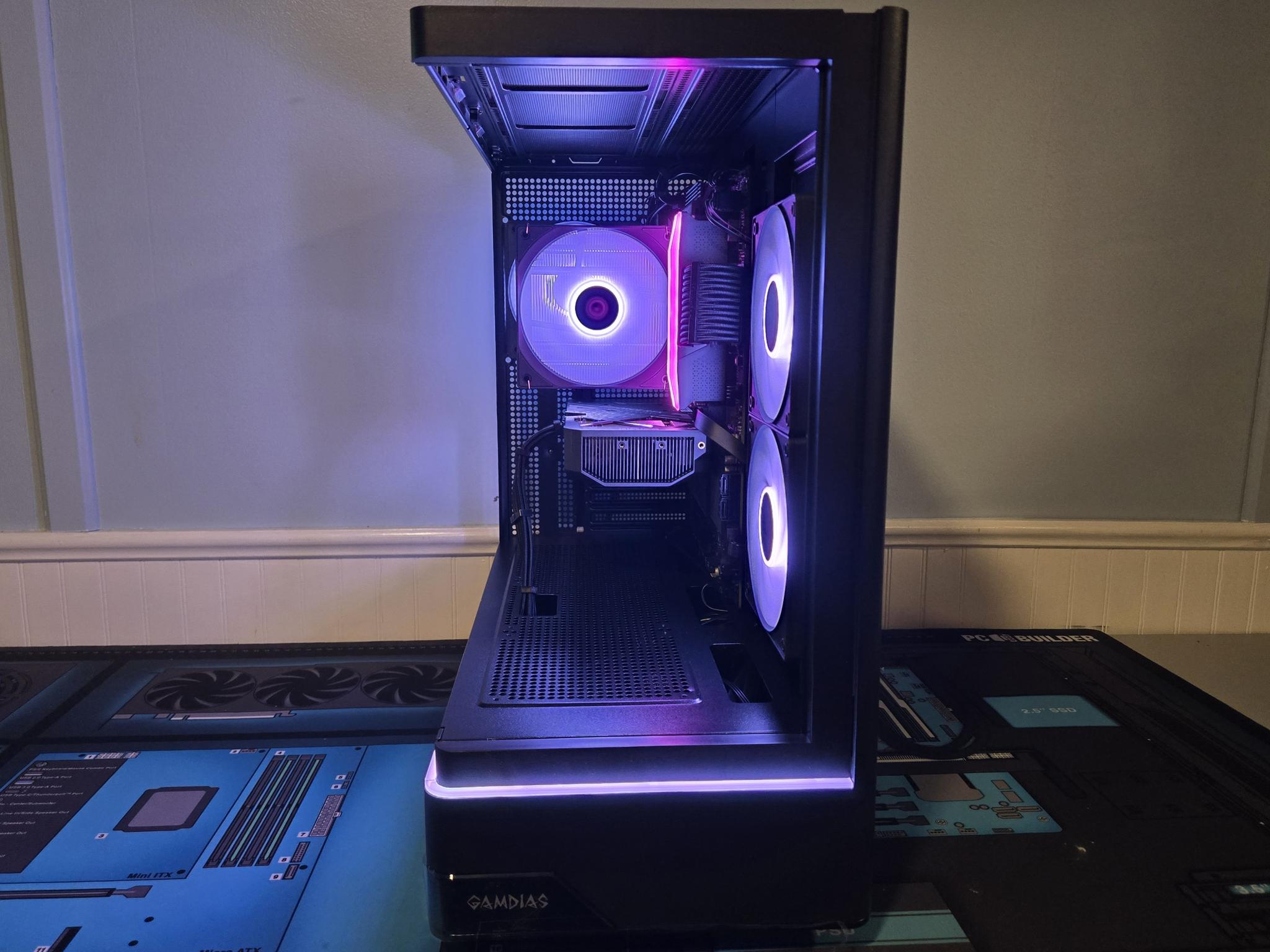 Dark Curve 1080p/1440p PC|Ryzen 5 7500F|RTX 5060TI 8GB|1TB NVME|16GB DDR5|Wifi/Bt|Win 11 Pro