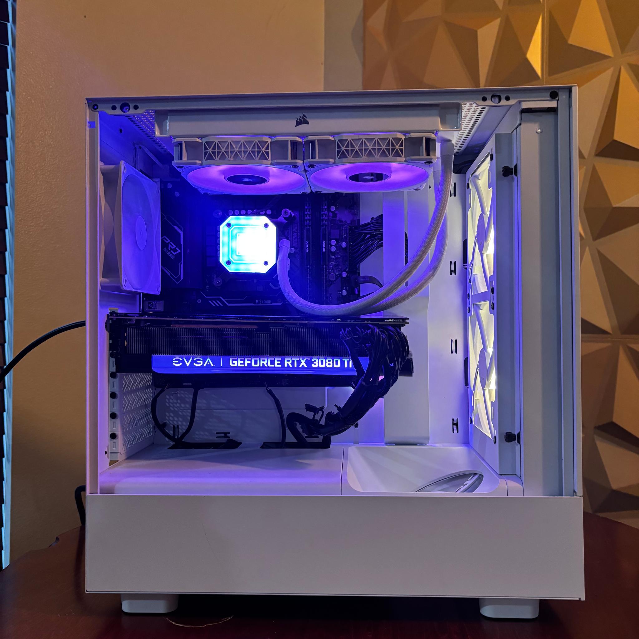 GeForce RTX 3080 Ti Custom Gaming PC - Core i7-13700F