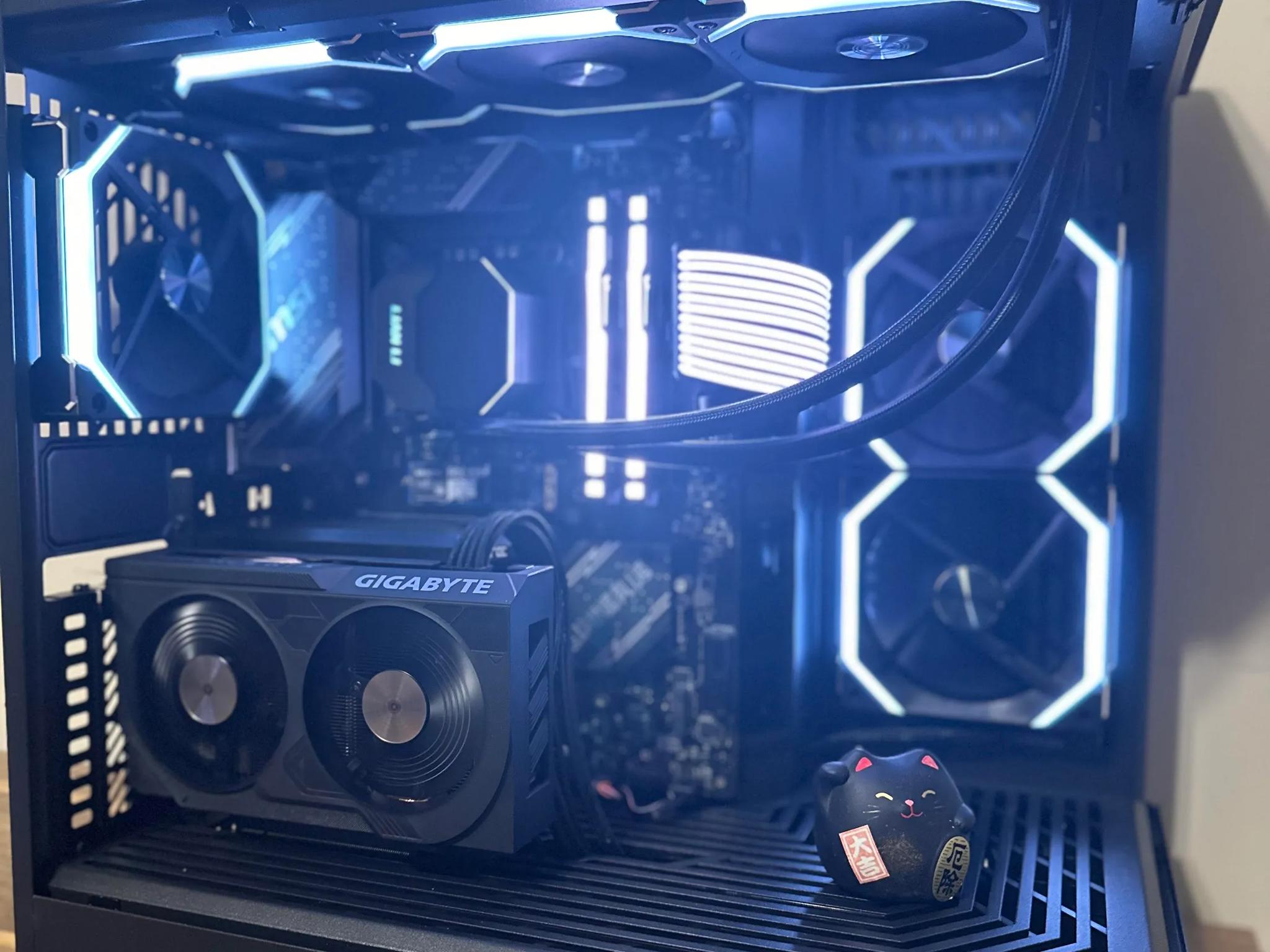 ❄️HOLIDAY SALE❄️ Gaming PC - "Waddle Warrior" || RTX 4060 || Intel 12500 || RGB