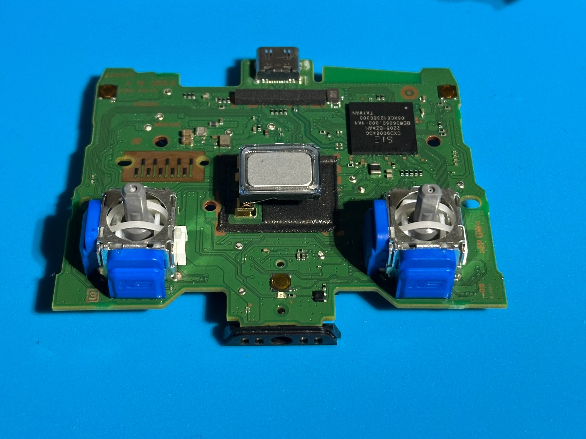 Custom PS5 Controller – TMR Anti Stick Drift Upgrade 🔥