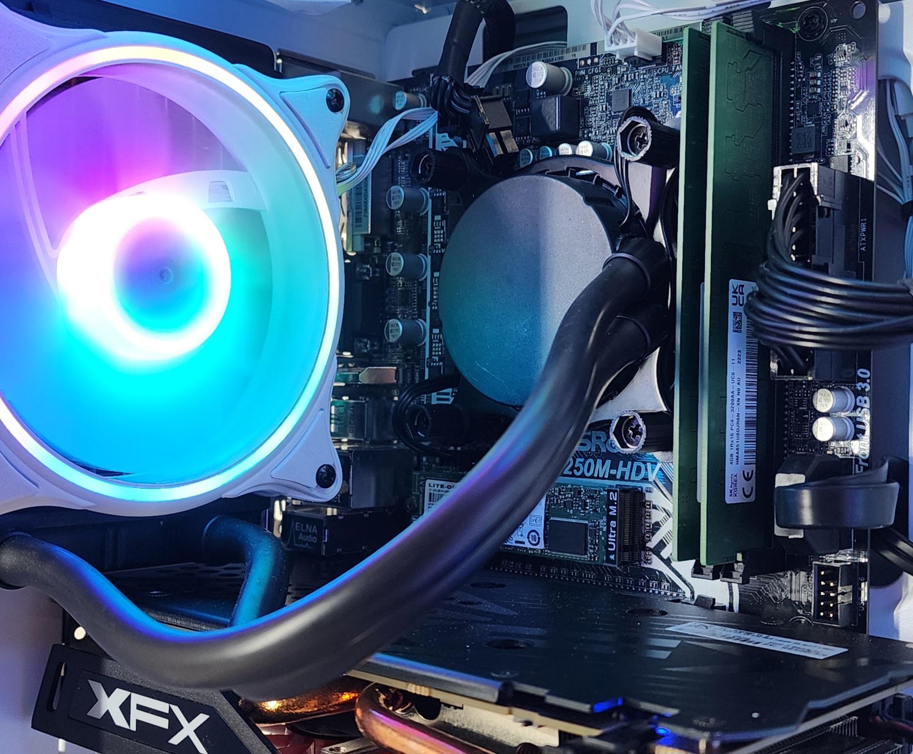Gaming PC i3-7100 8GB RAM 128GB SSD + 500GB HDD RX 570 8GB Windows 11 Computer