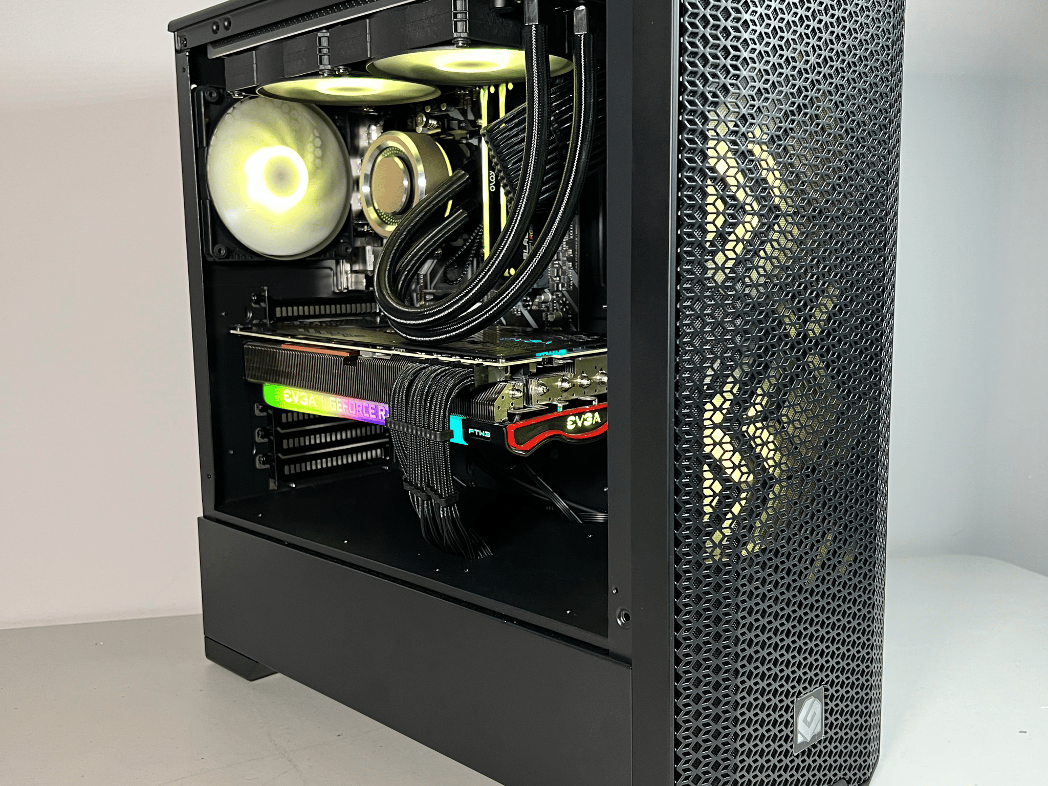 Ryzen 7 5800X | RTX 3080 FTW3 Gaming PC