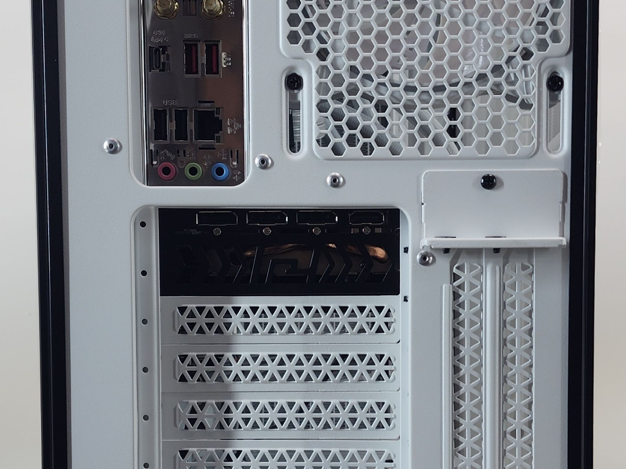 Gaming PC Ryzen 7 9700X 16GB RAM 1TB SSD RX 7800 XT 16GB Windows 11 Computer