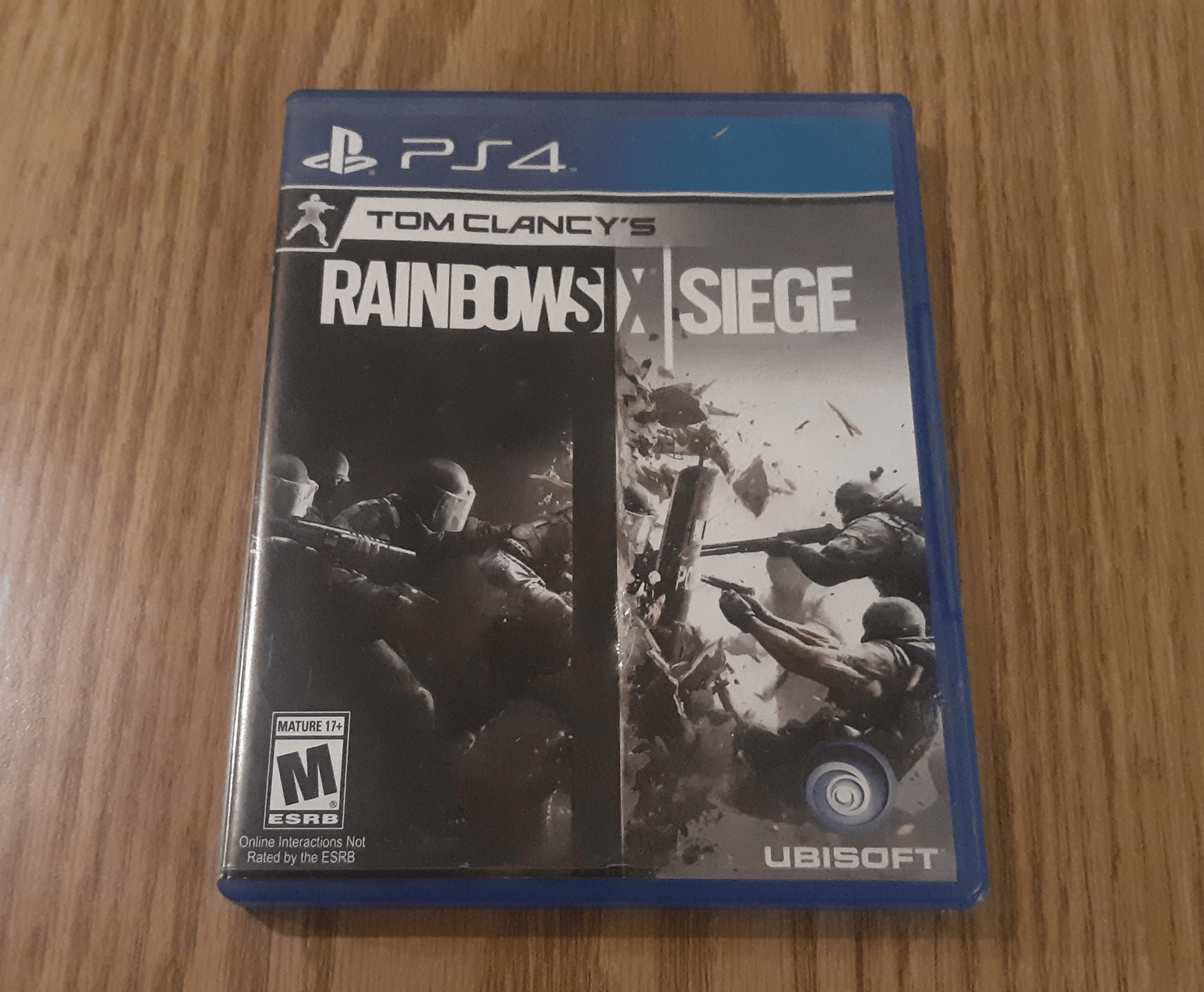 PS4 || Tom Clancy's Rainbow Six: Siege