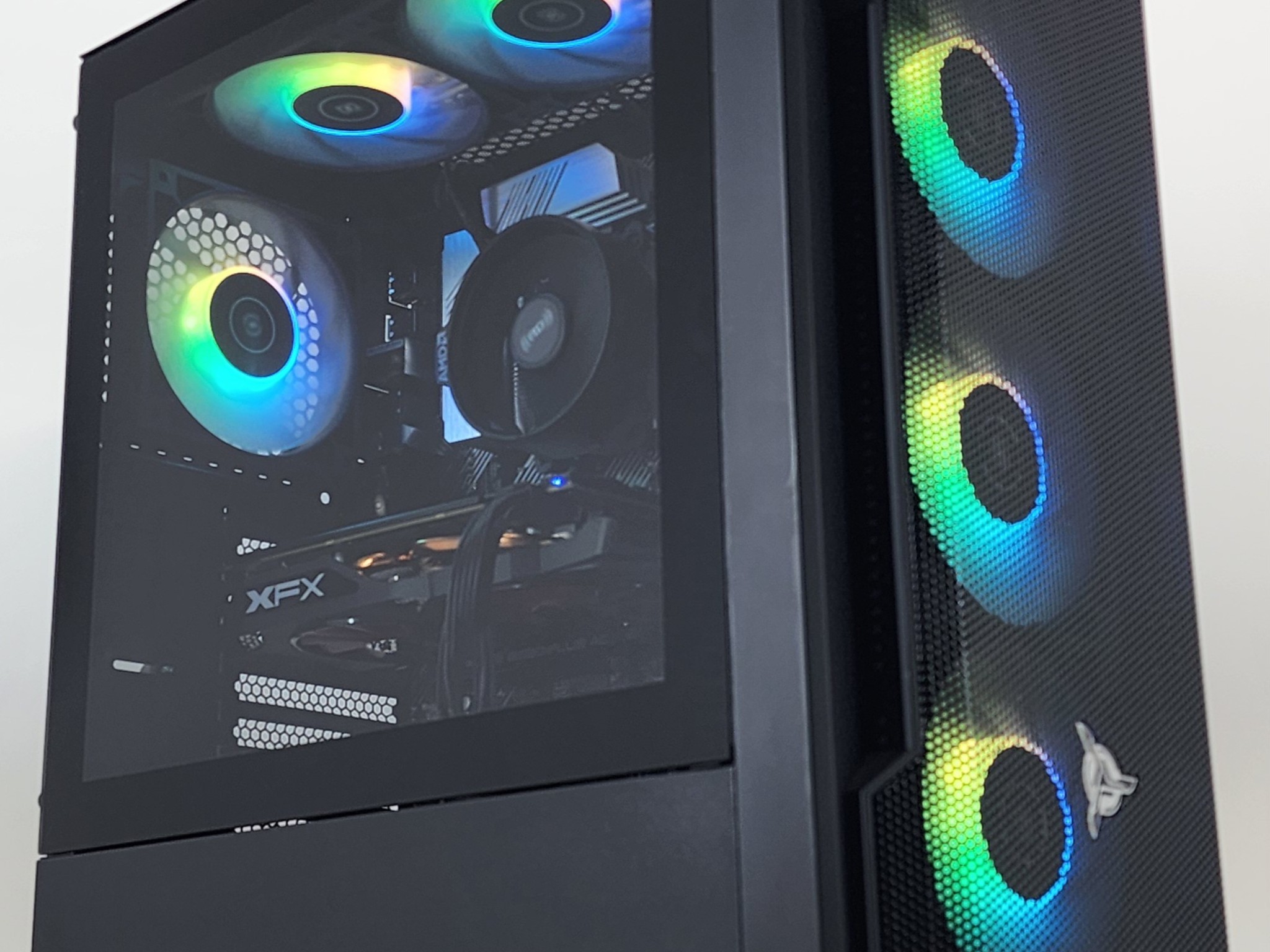 Gaming PC Ryzen 7 3700X 16GB RAM 512GB SSD RX 580 8GB Windows 11 PC