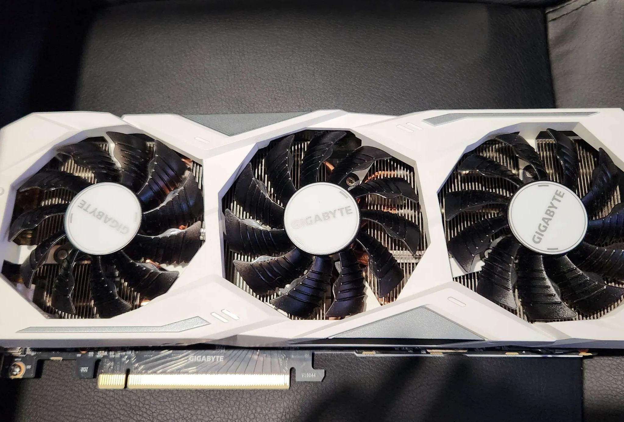 GIGABYTE GeForce RTX 2080 8GB GDDR6 Graphics Card