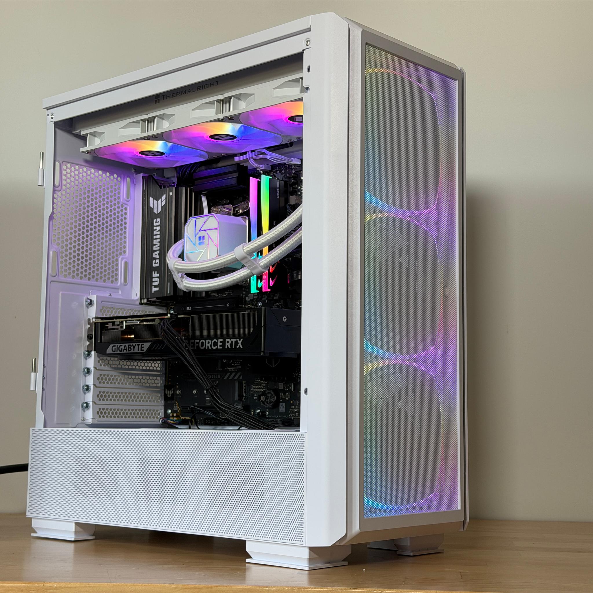 RTX 5070 Ryzen 7 7800x3d Gaming PC