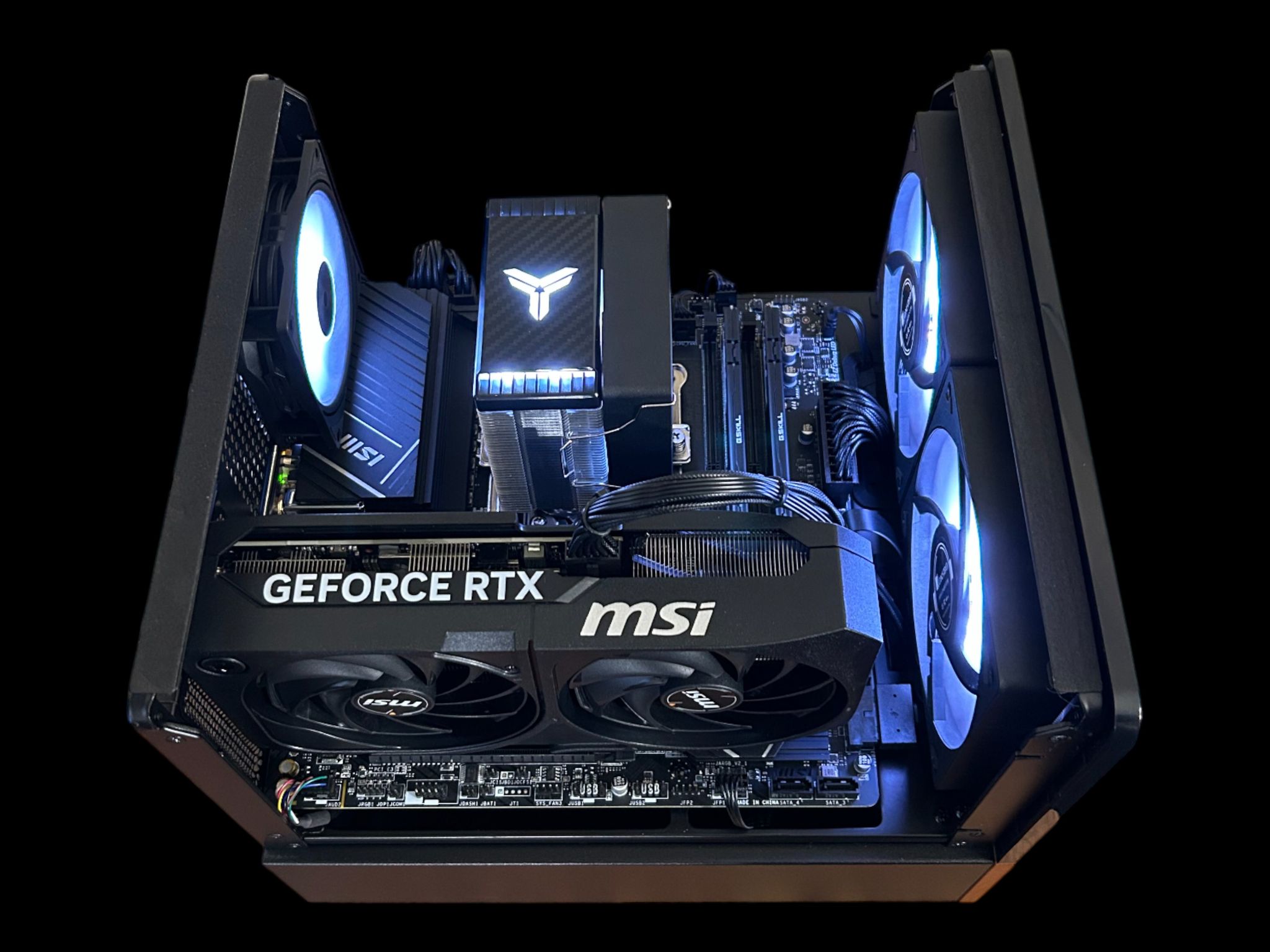 RTX 5070 12GB | Ryzen 5 7600X3D | 32GB DDR5 6000MT/s | 2TB NVMe | The Navigator