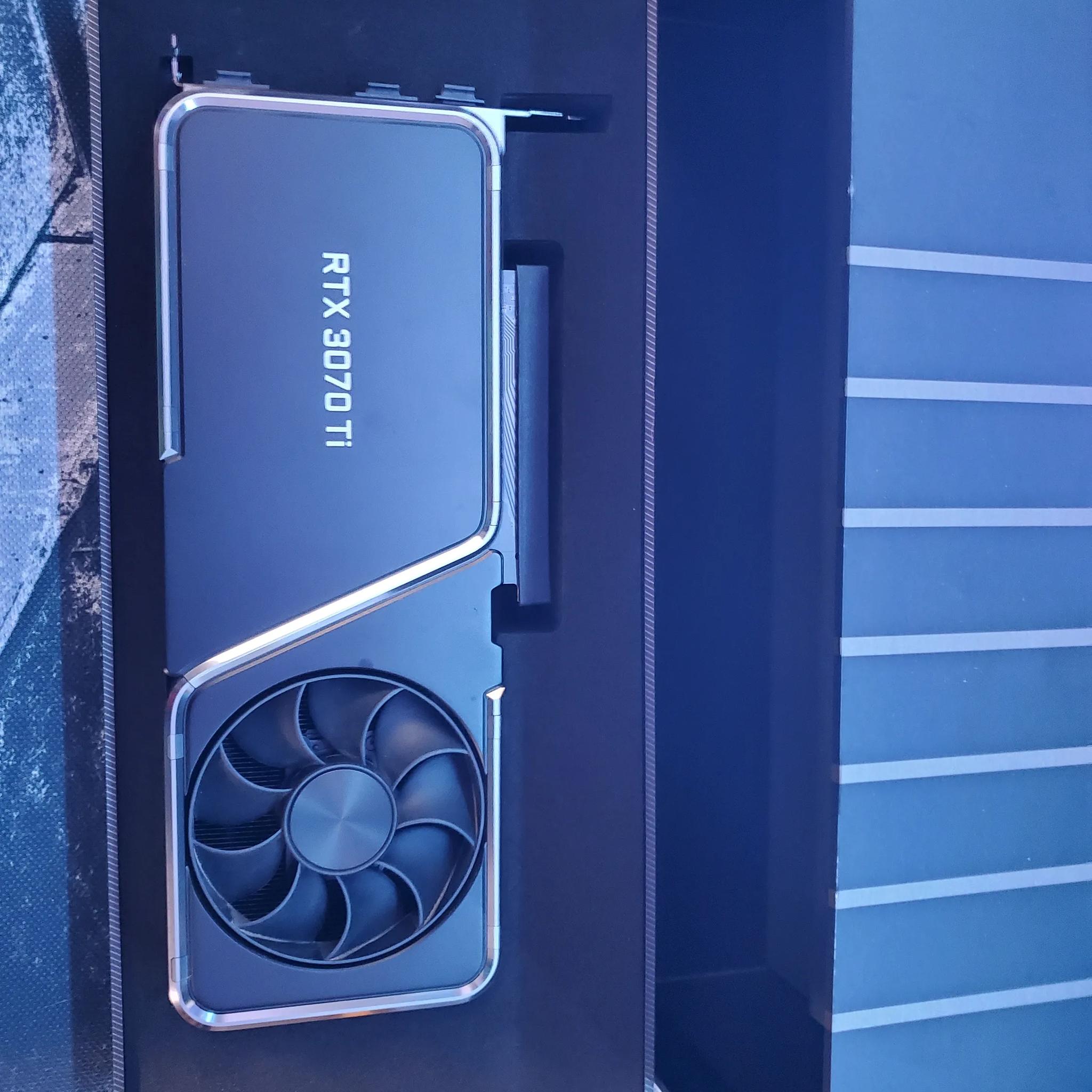 Custom Built Gaming PC (Founders Edition 3070TI)