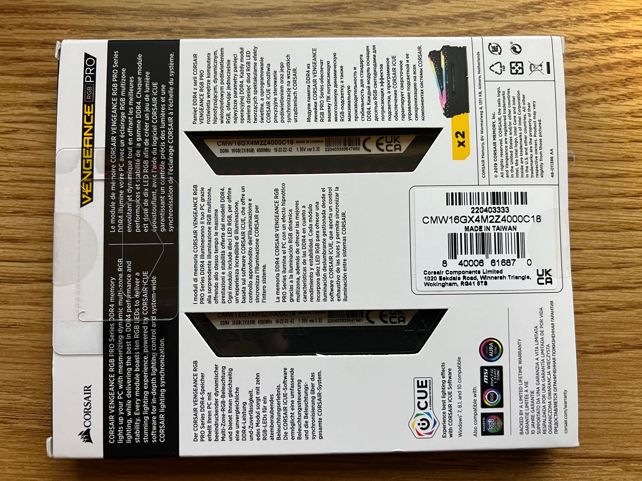 NEW in BOX 16GB (2x8GB) DDR4-4000MHz CL18 Corsair Vengeance RGB RAM Memory