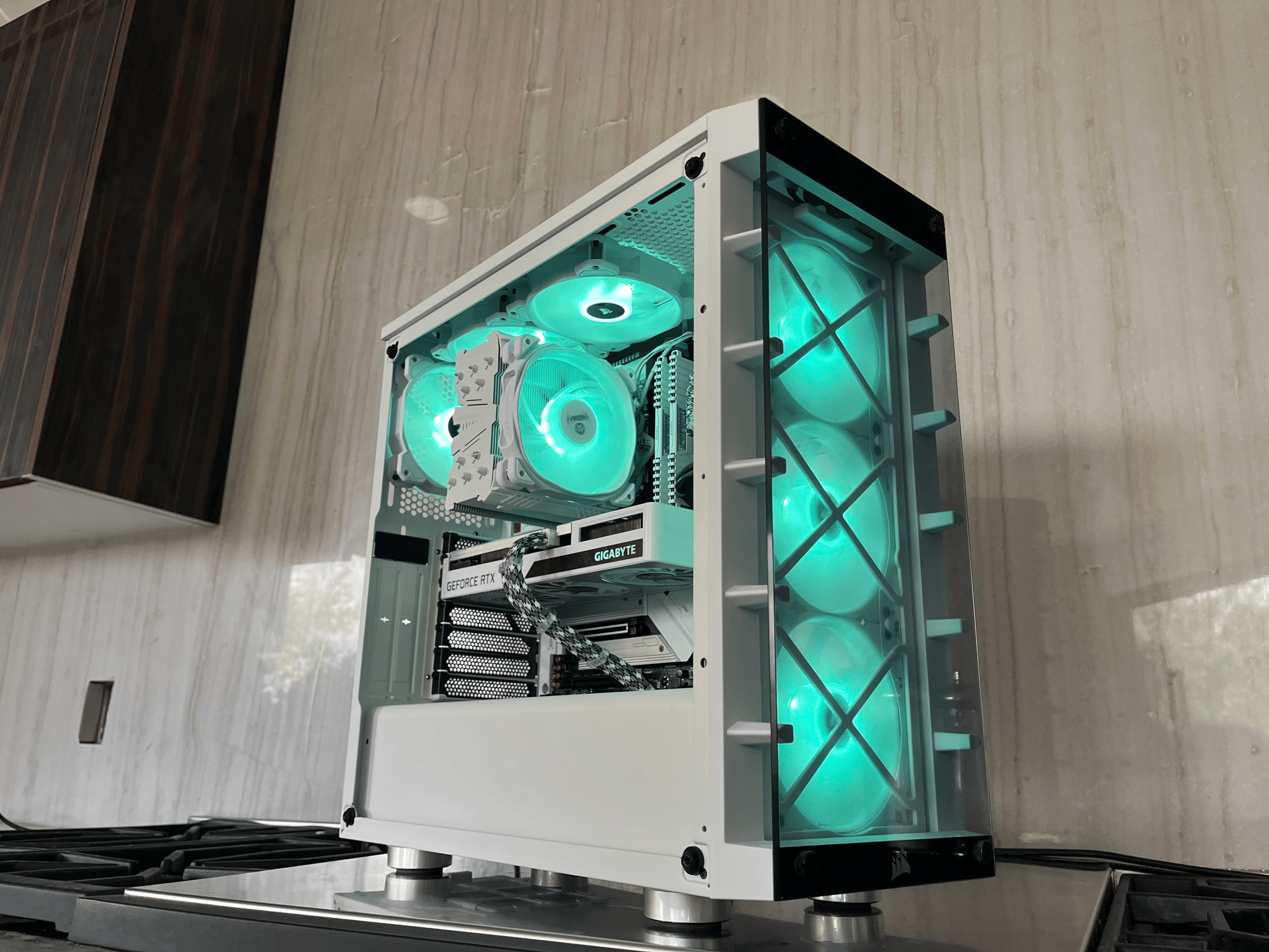 Vision | RTX 3060 12gb, I5-11400 Gaming PC