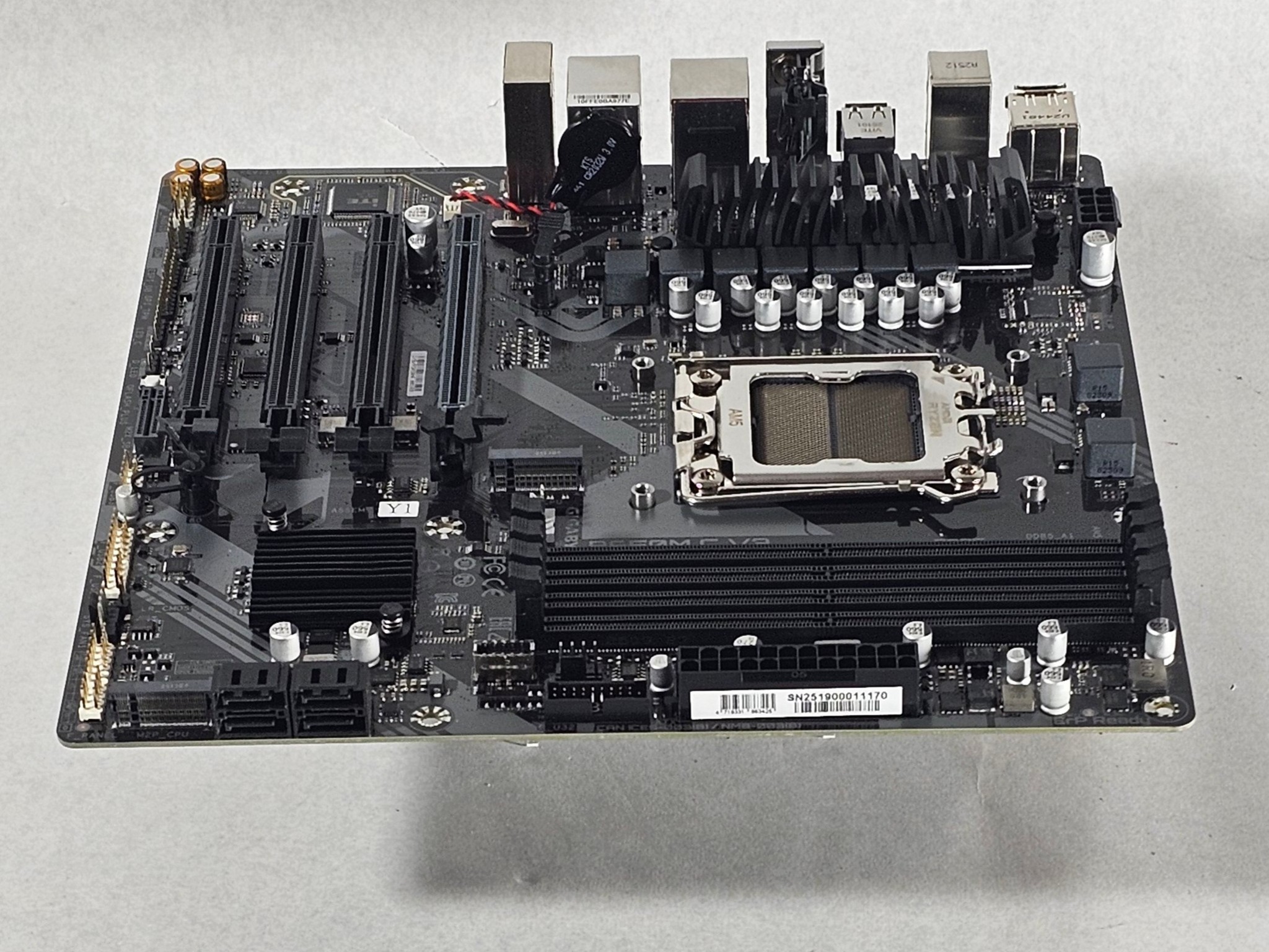 Gigabyte B650M C V3 AMD AM5 DDR5 mATX Motherboard