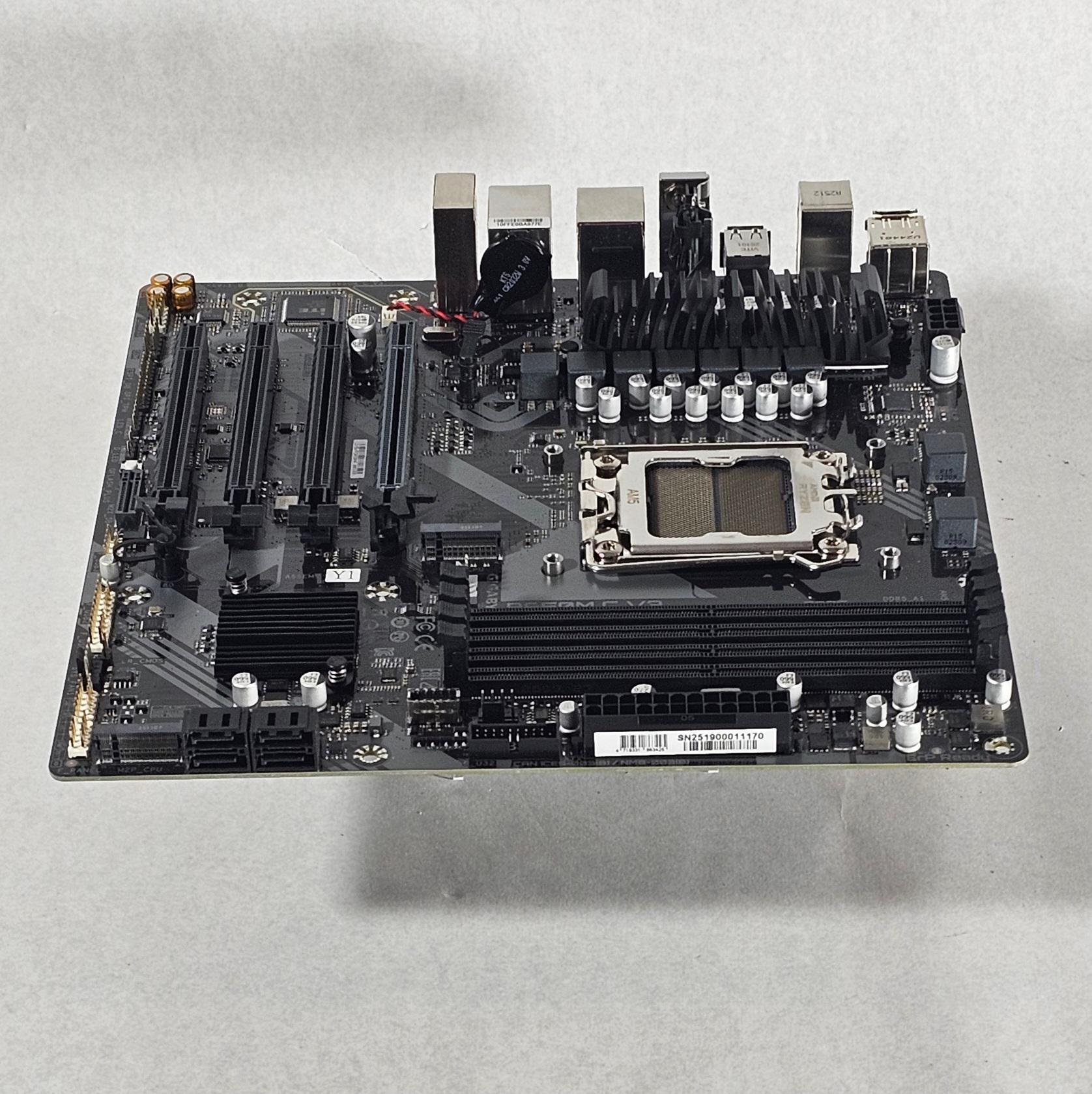 Gigabyte B650M C V3 AMD AM5 DDR5 mATX Motherboard
