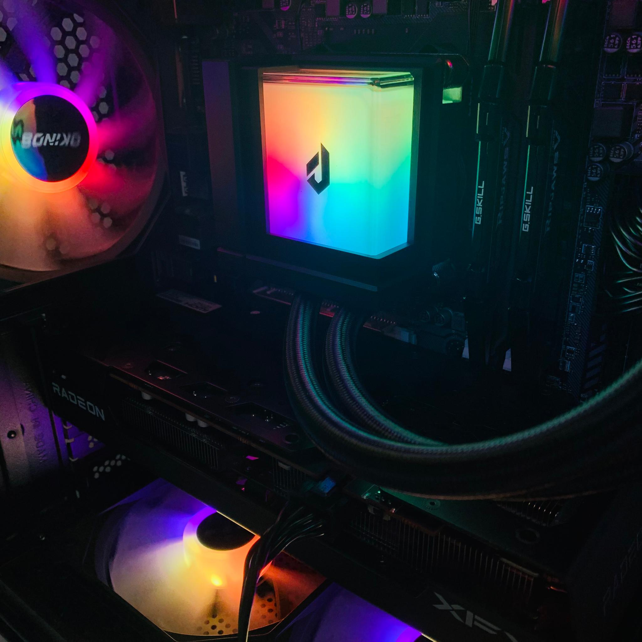 🍊 🐧 - RX 6600XT | Ryzen 5 3500X | 16GB RAM | 512GB SSD