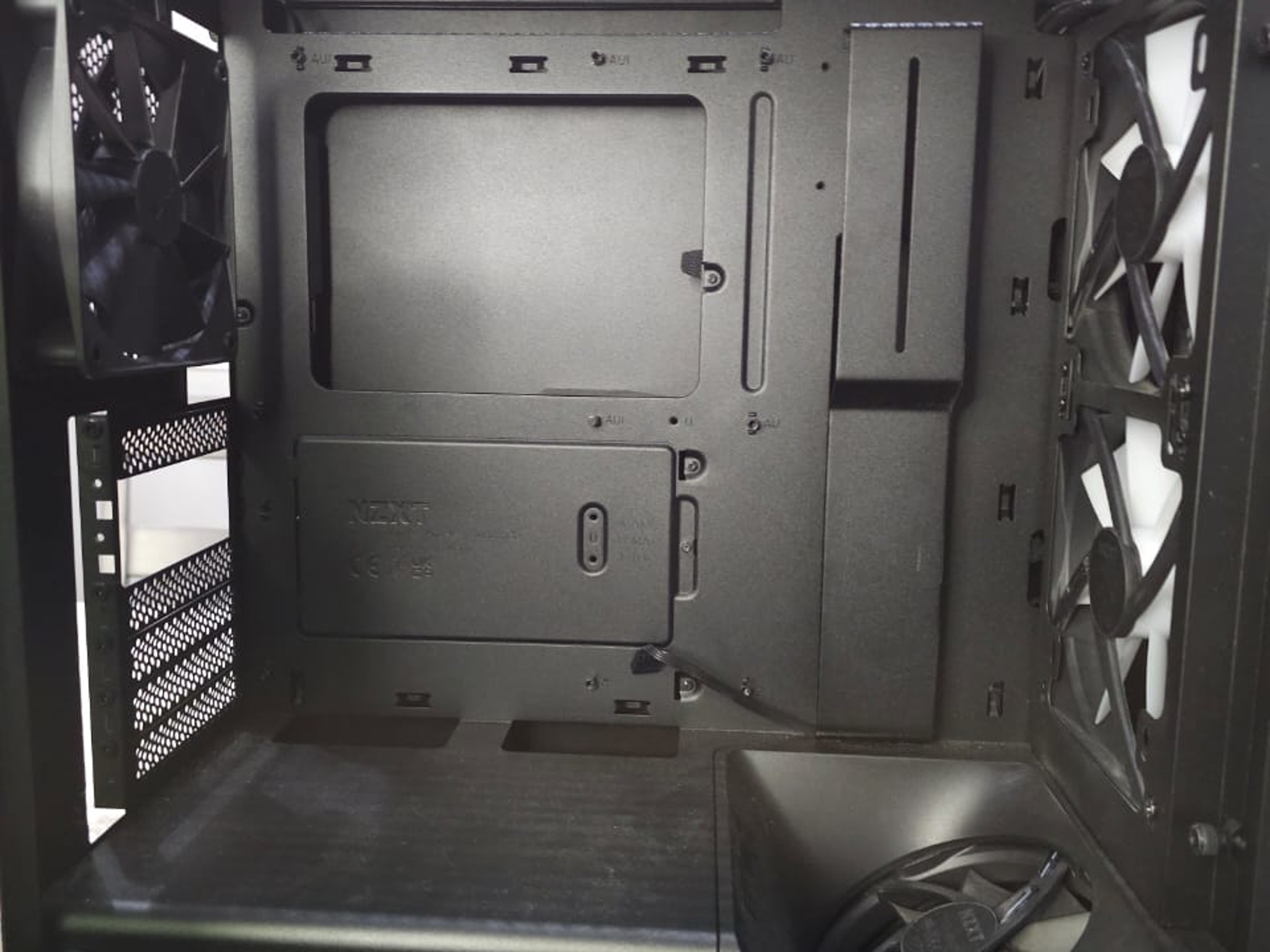 NZXT H5 Flow RGB ATX Mid-Tower Gaming Case