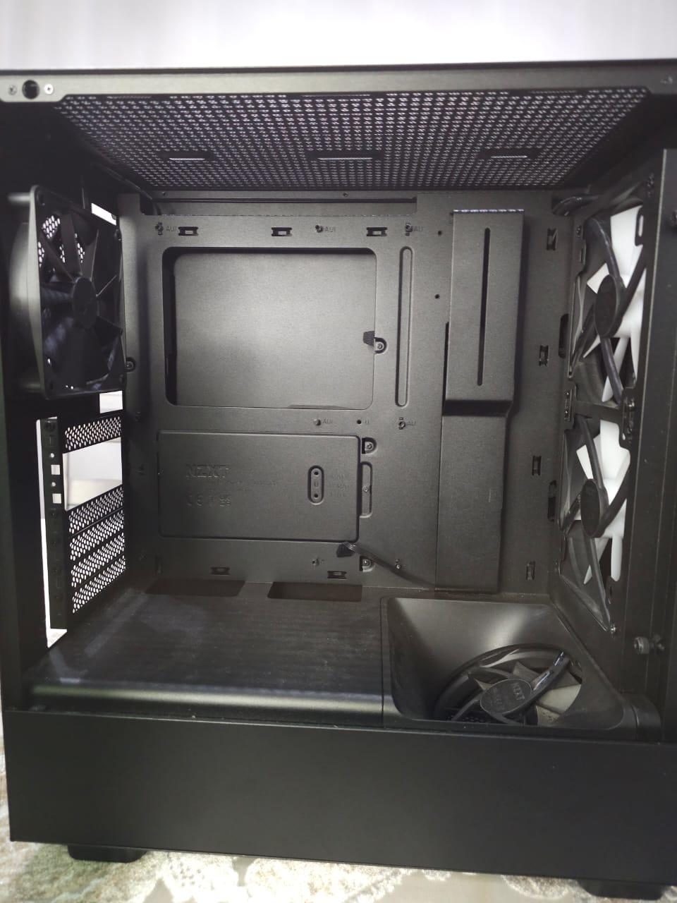 NZXT H5 Flow RGB ATX Mid-Tower Gaming Case