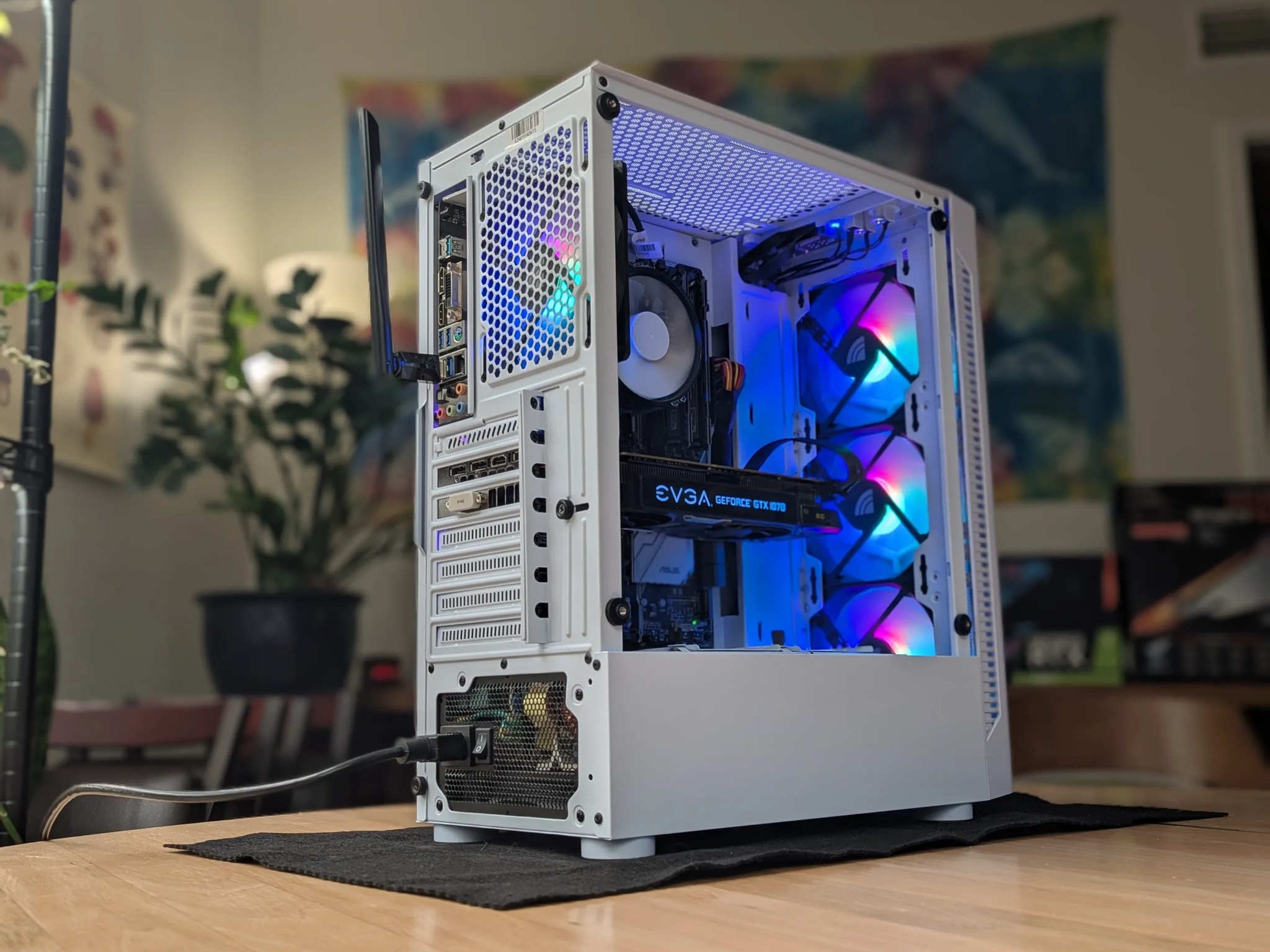 💠 Altair - White Gaming PC | GTX 1070 | i5-7500 | 16GB RAM | 512GB NVMe | WiFi & Windows 10 💠
