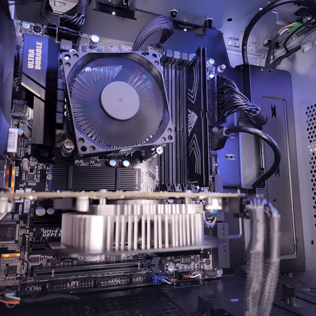 Intel Core i5 6500 // Nvidia GeForce GTX 1060 // NEO Forza 8GB 3000MHz