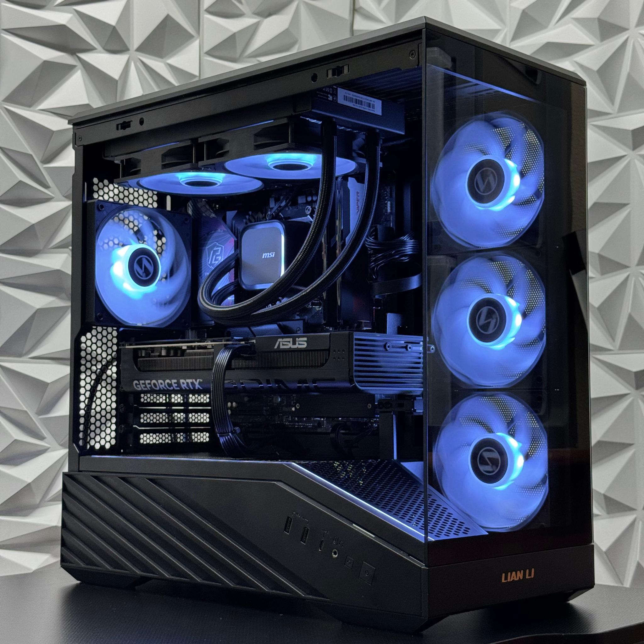 RTX 5070 / Ryzen 7 7700x / 32GB 6000MHz CL30 / 1TB storage / B850M / Windows 11 Pro