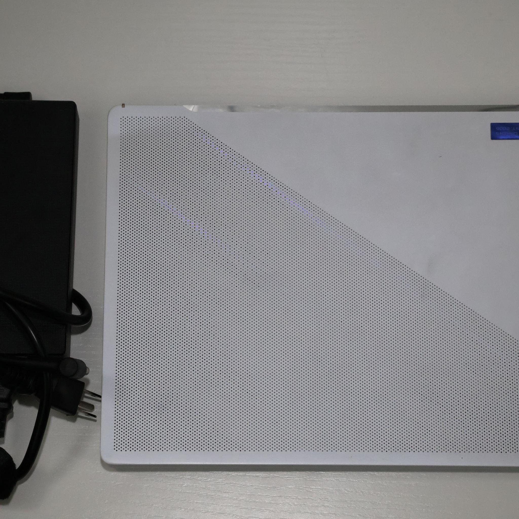 ASUS ROG Zephyrus G14 GA402RJ Ryzen 9 6900HS – For Parts or Repair