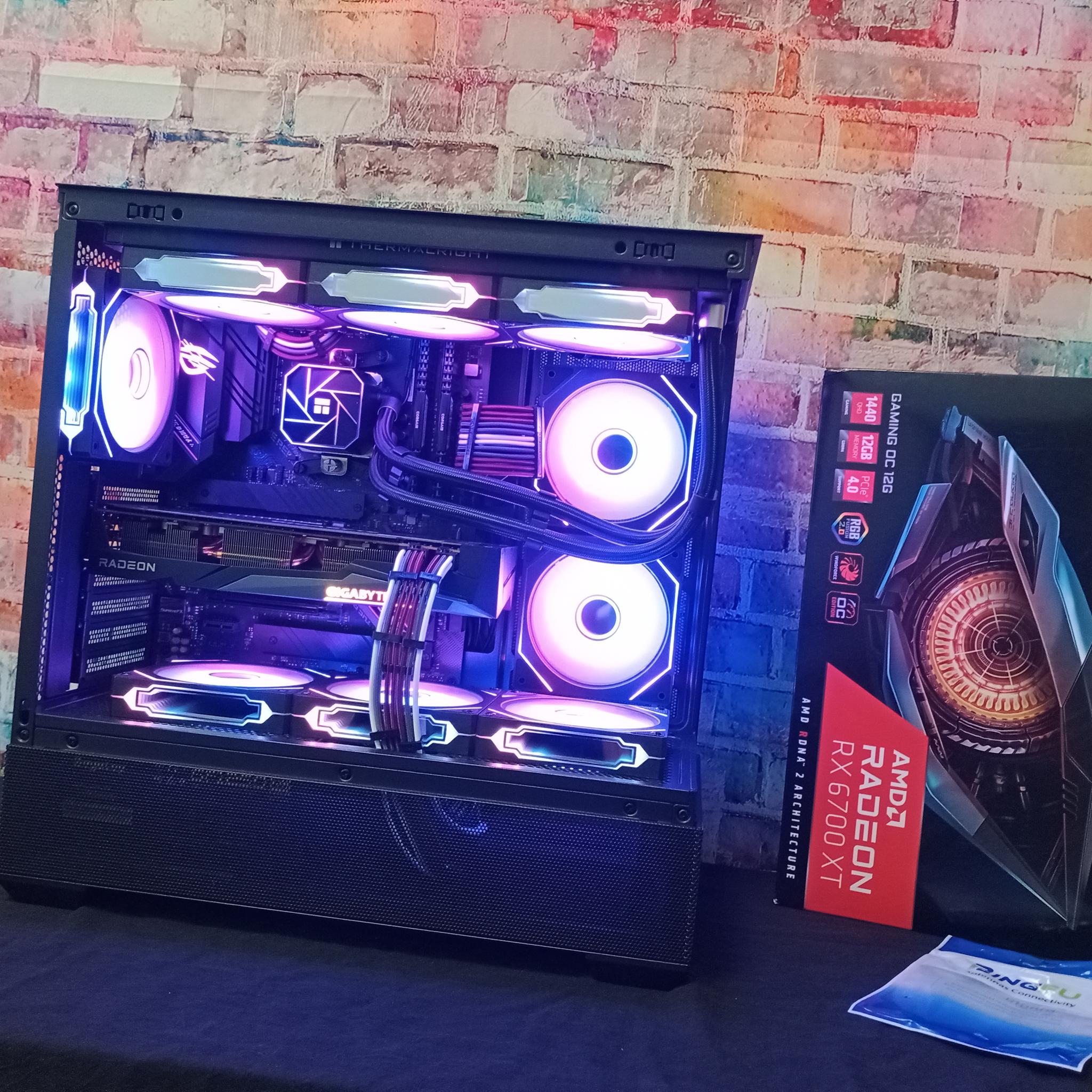 Custom Gaming PC Build