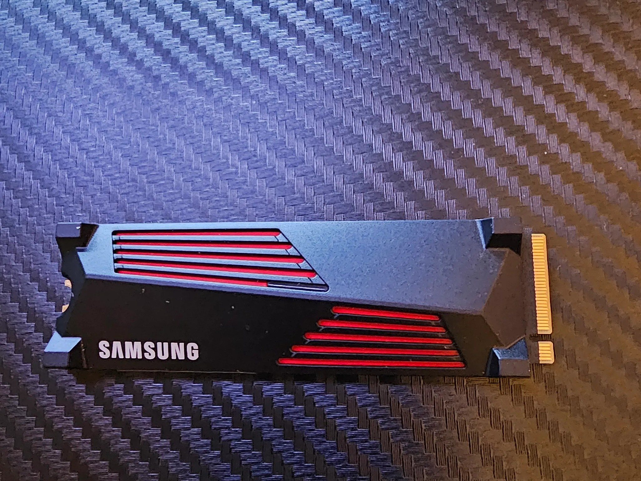 SAMSUNG 990 PRO w/ Heatsink SSD 1TB PCIe 4.0 M.2 Internal Solid State Hard Drive