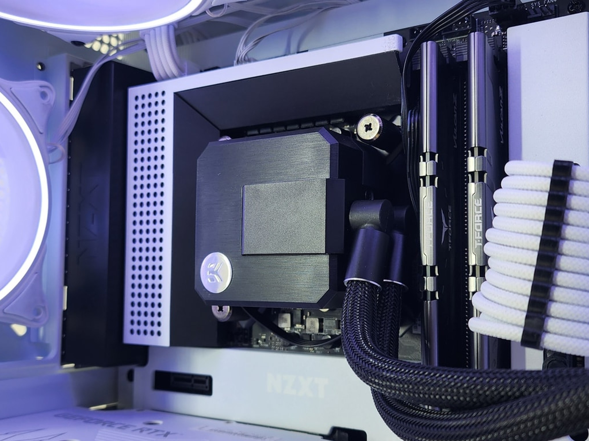 Gaming PC i9-10900KF 32GB RAM 1TB SSD RTX 3070 8GB Windows 11 PC