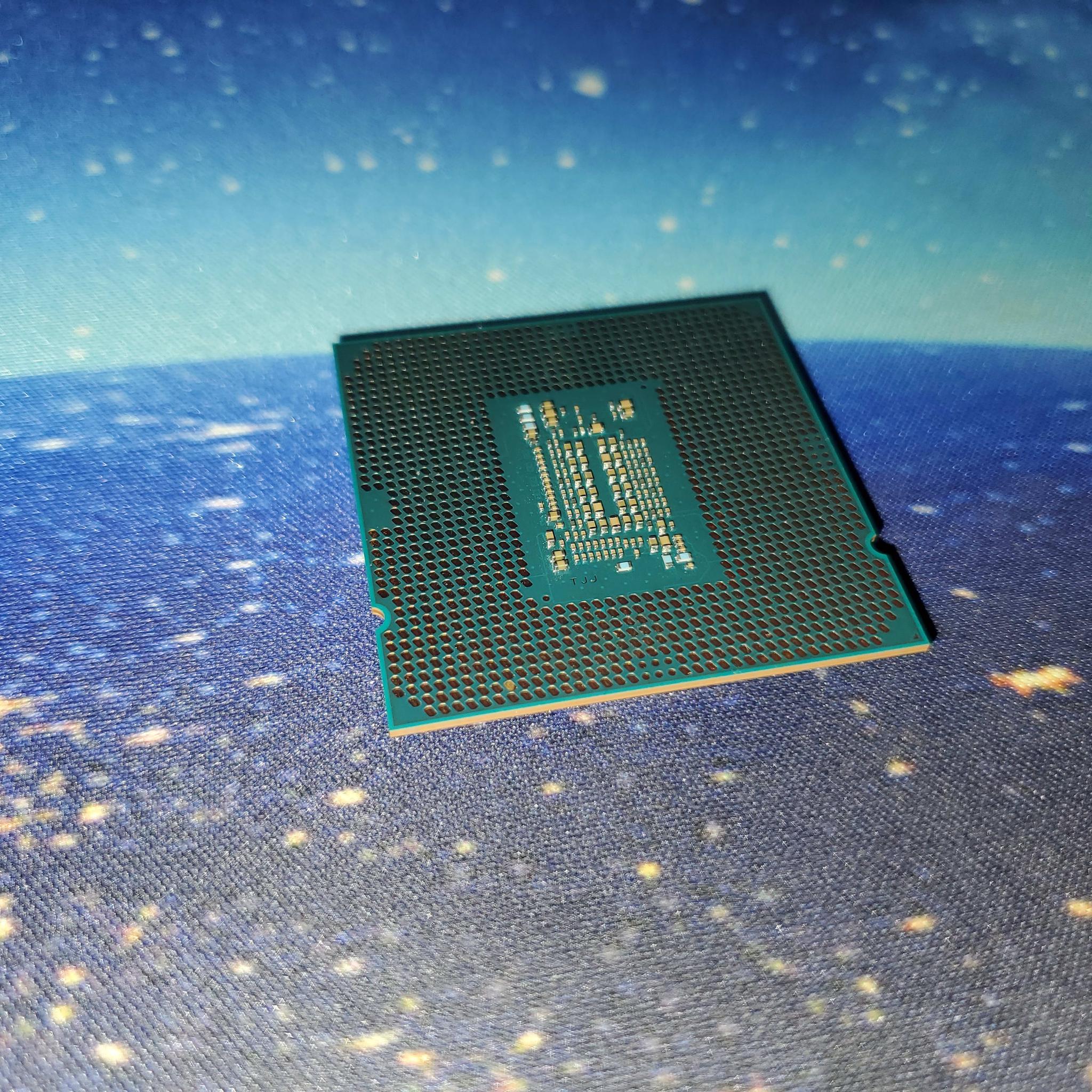 I3 10100 3.6 GHz Processor, B460M PRO VDH WIFI Motherboard