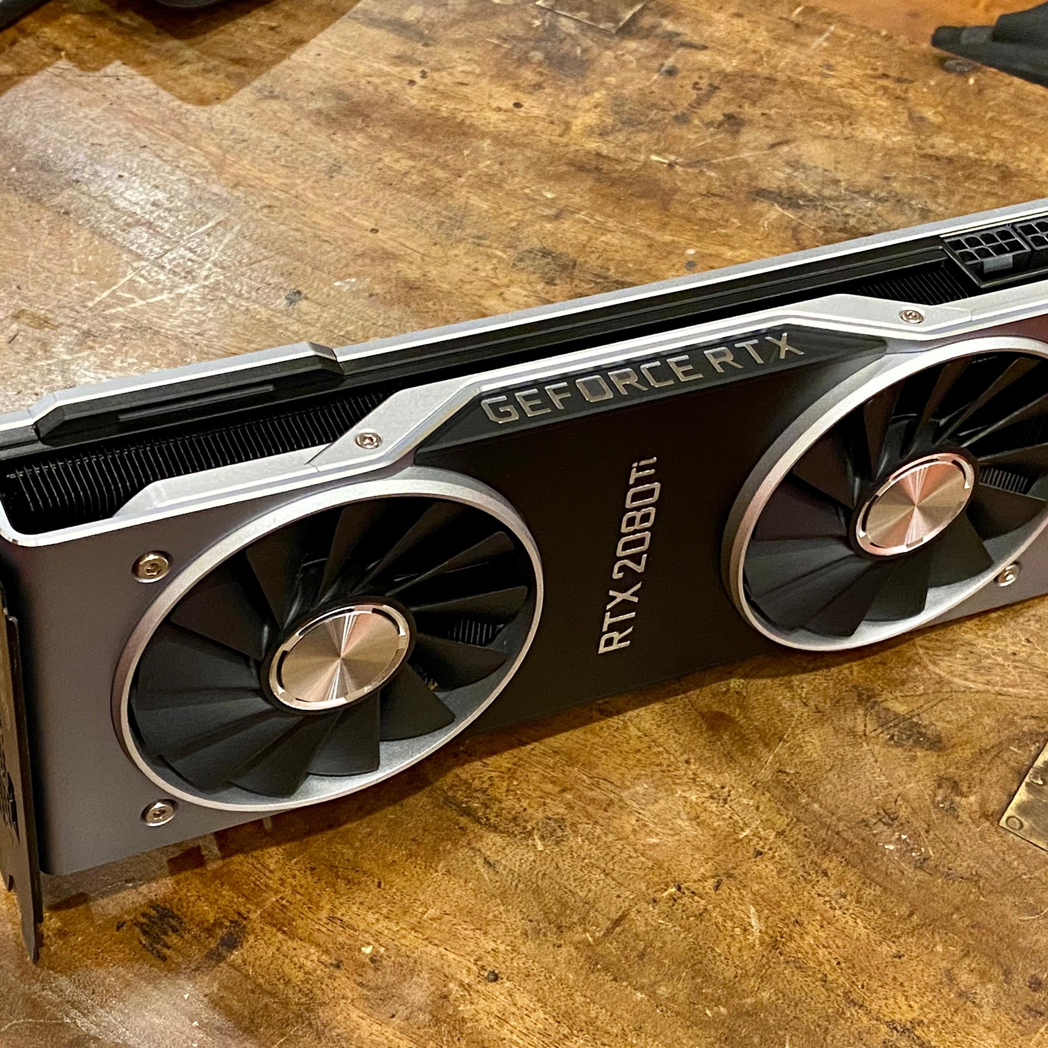 Nvidia 2080 Ti Founders Edition - Excellent Condition 