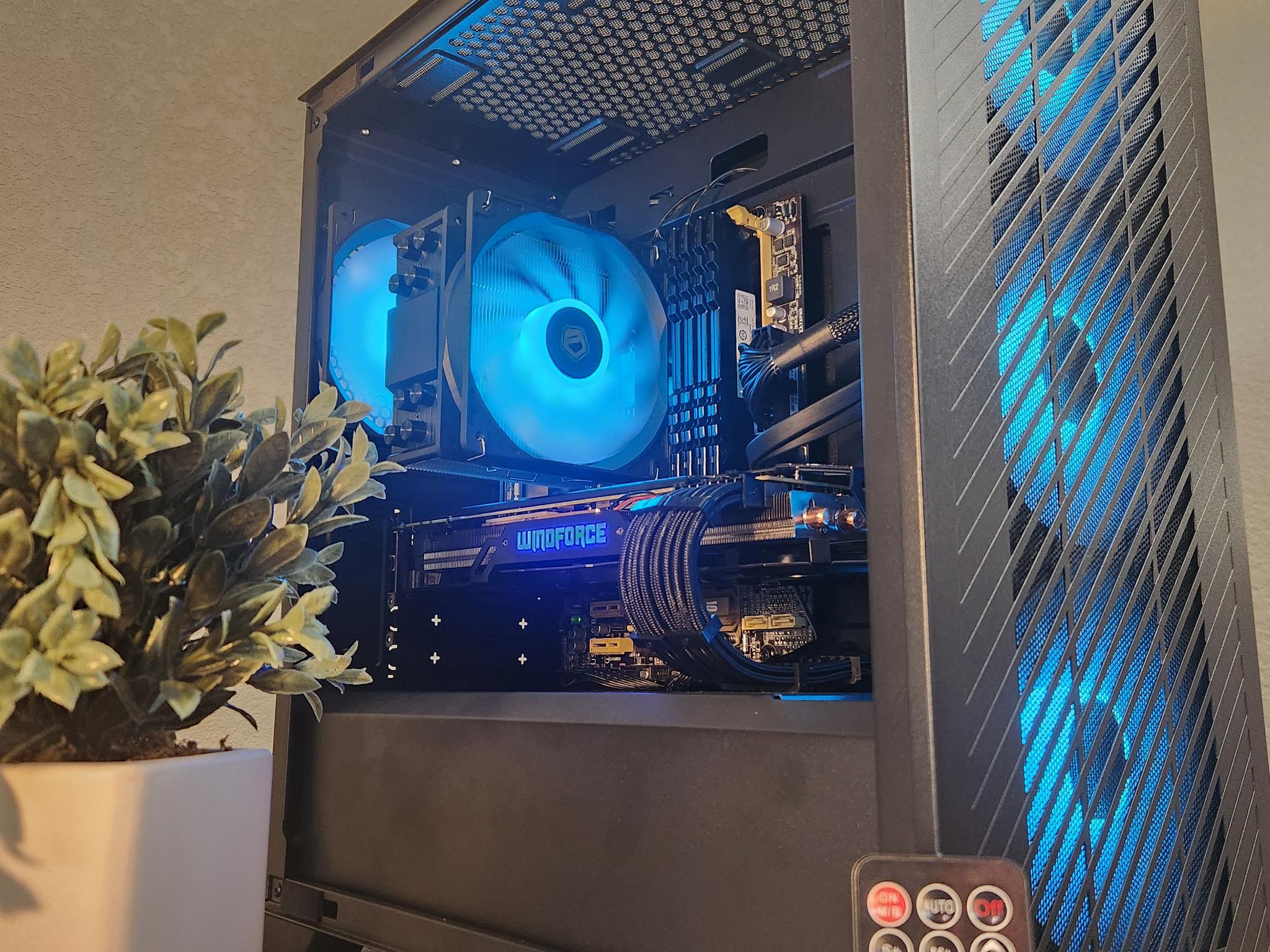 🔥🔥😎Awesome entry-level gaming PC! NVIDIA GeForce GTX 980, Intel Core I7, 32GB RAM, 500...