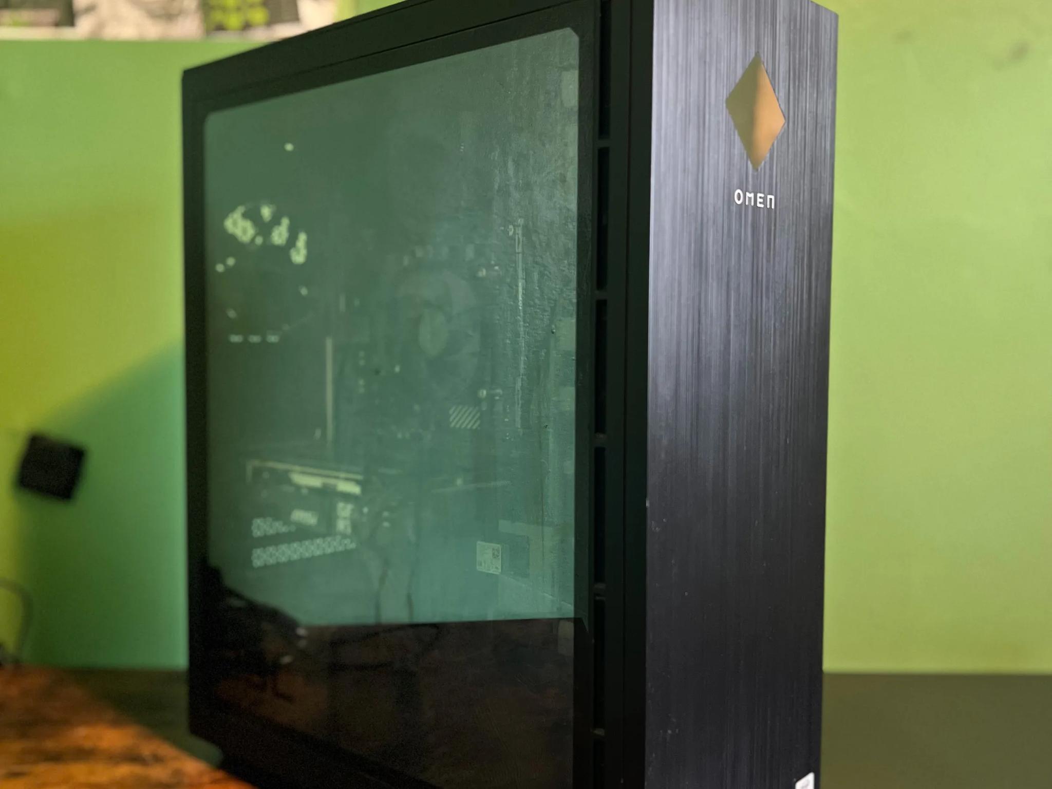 MID TIER RGB GAMING PC | I5-10400F | GeForce RTX 3060 HP Omen 25L 2TB