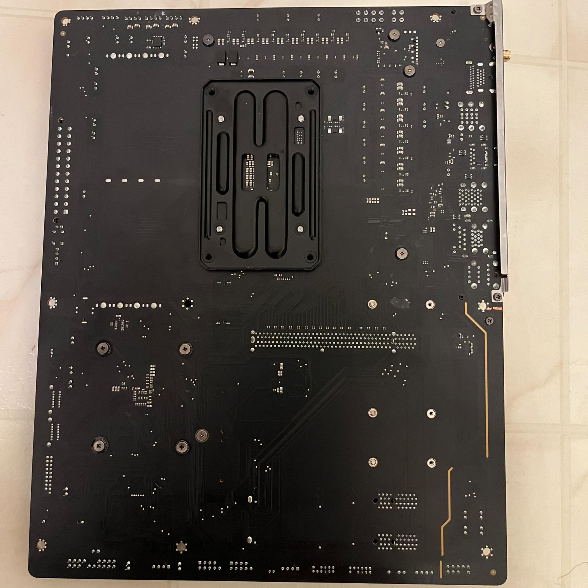 GIGABYTE B650 AORUS ELITE AX ATX AM5 (DDR5, PCIe 5.0)