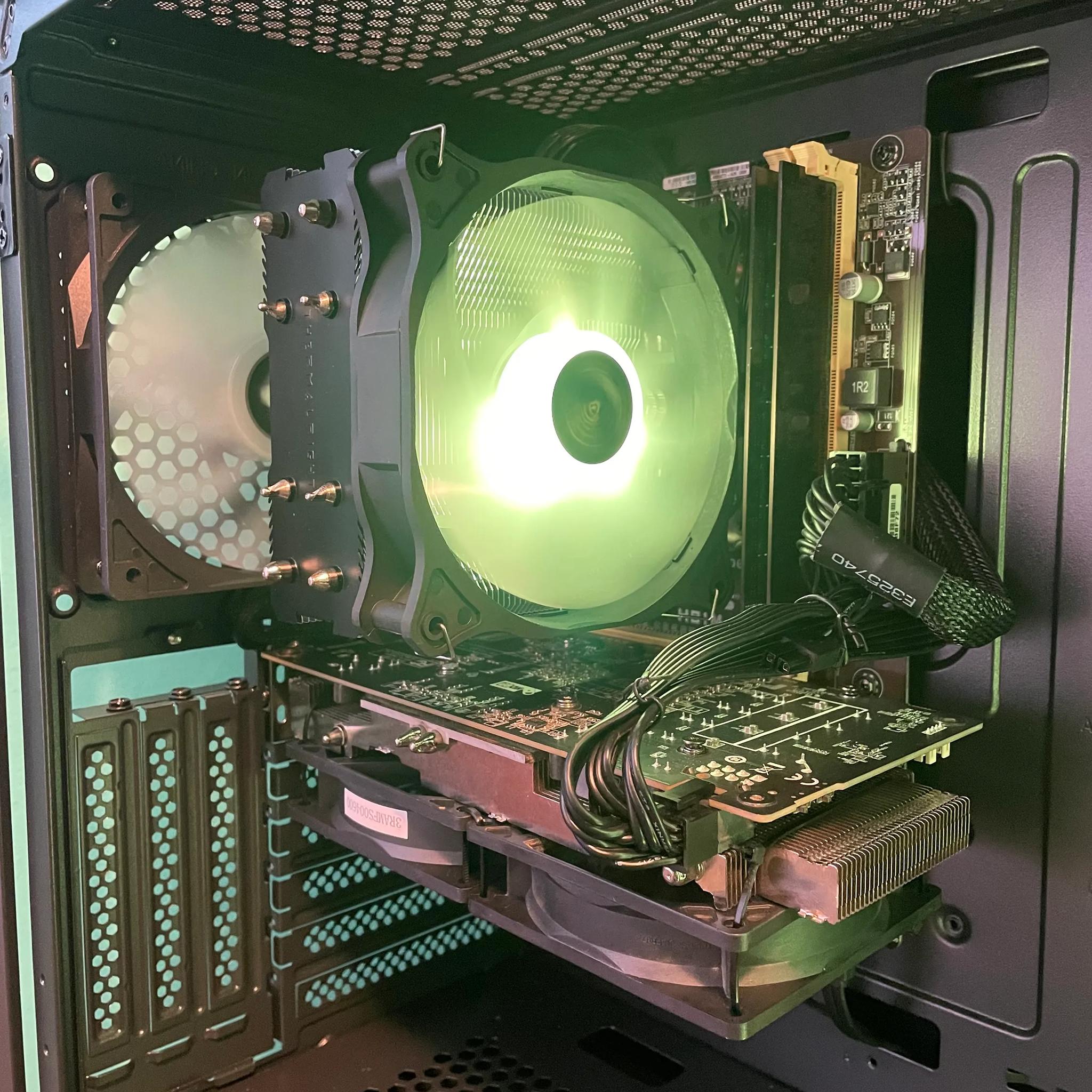 RGB Glass Gaming PC | Intel i5 / Amd RX470 / 8GB / 1.1TB Win 10 Pro WiFi