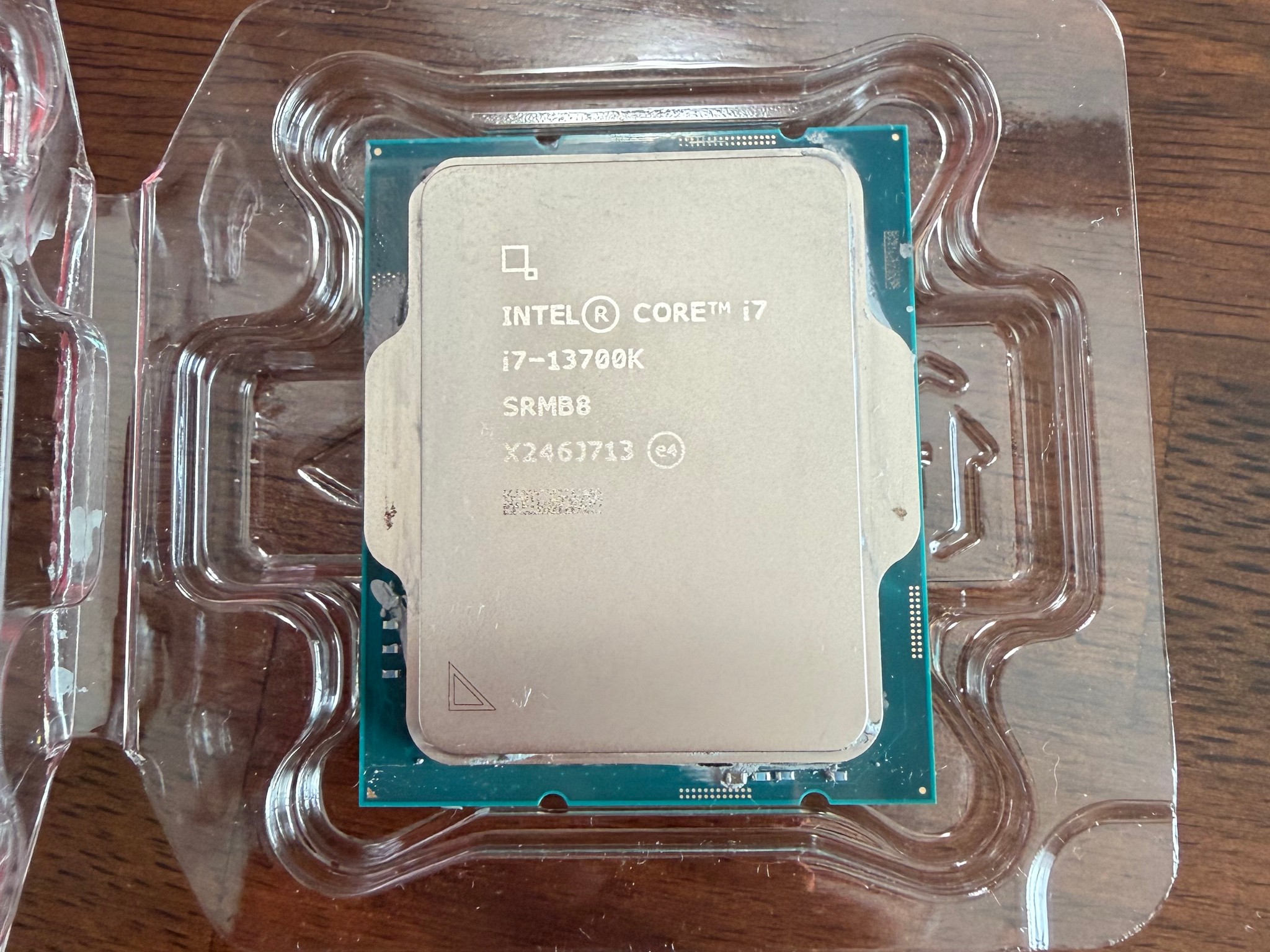 Intel Core i7-13700K
