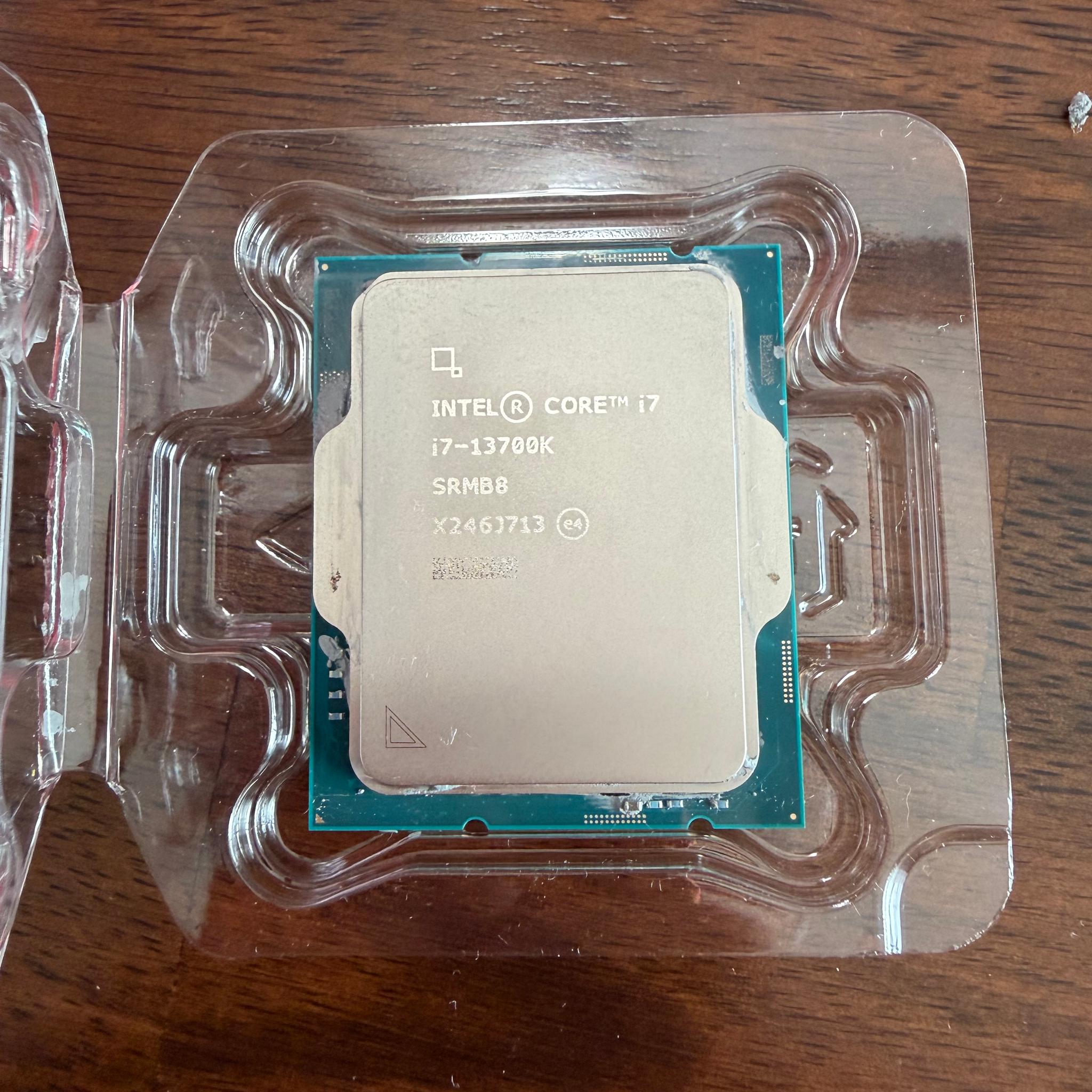 Intel Core i7-13700K