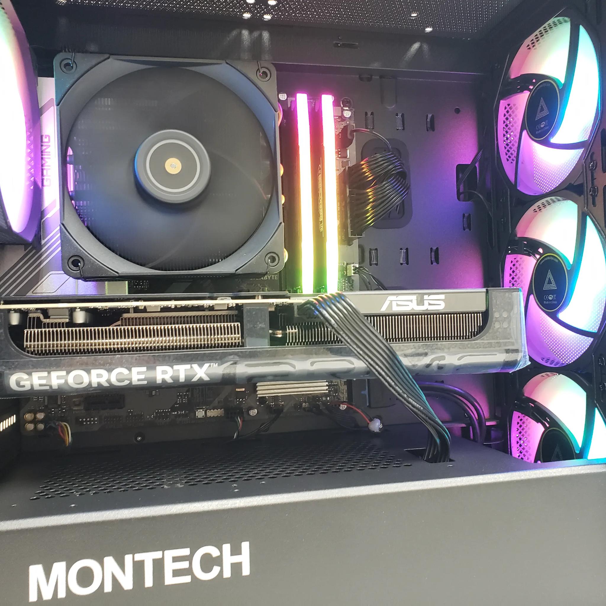 PC Sale! Ryzen 5 9600X, RTX 5070, 32GB-DDR5 6000, 2TB SSD NVMe, 850W PSU