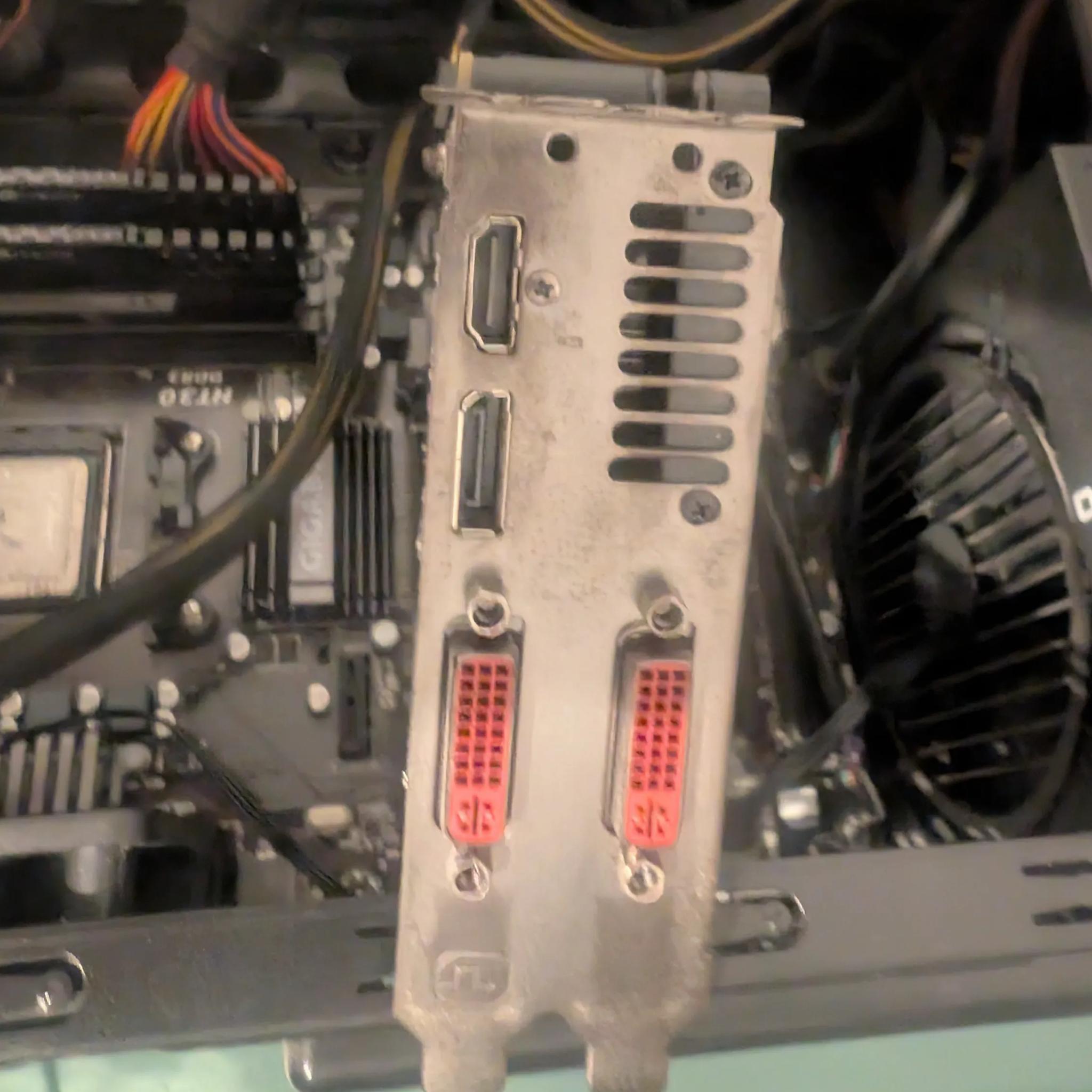 XFX Radeon R9 270