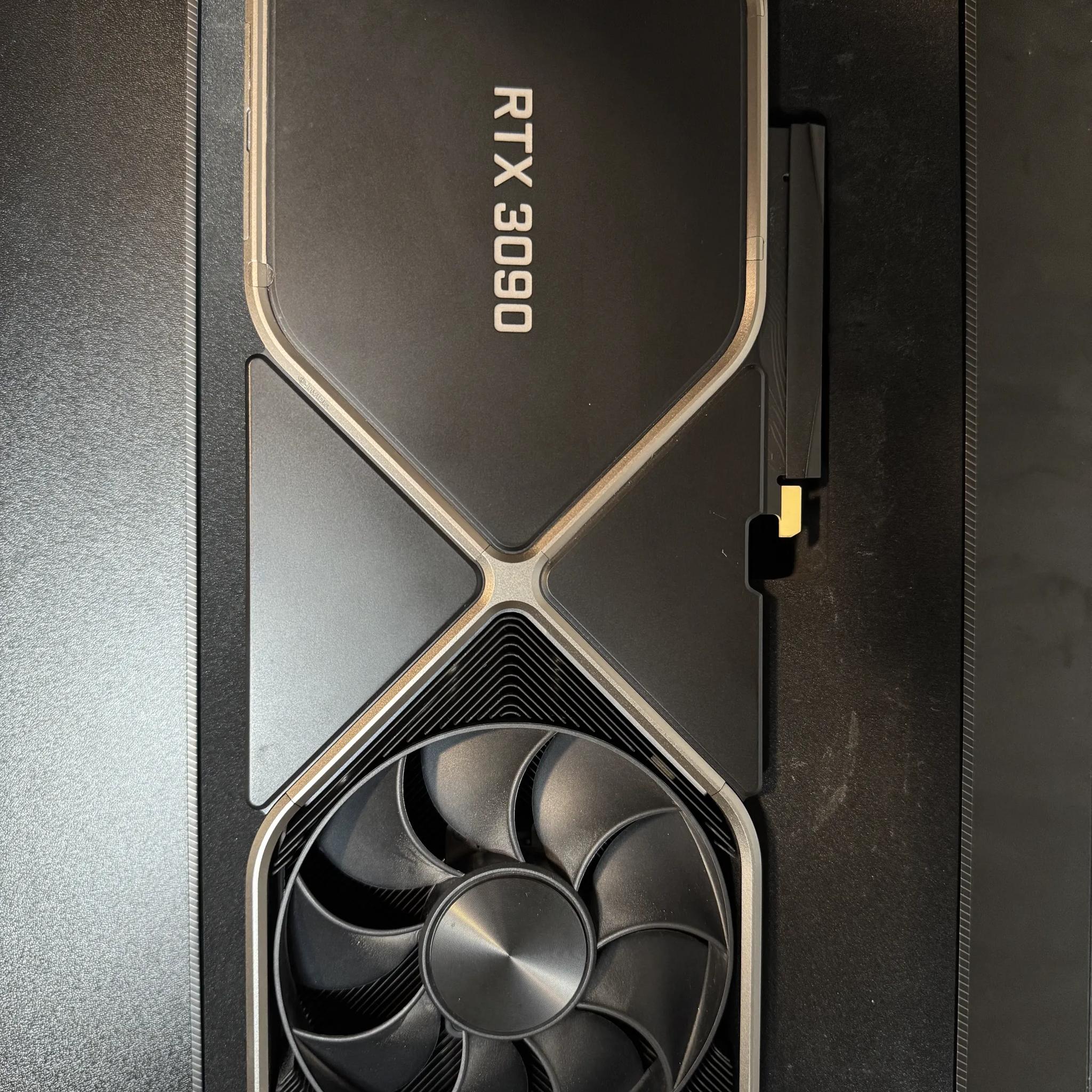 RTX 3090 Founders Edition 24GB