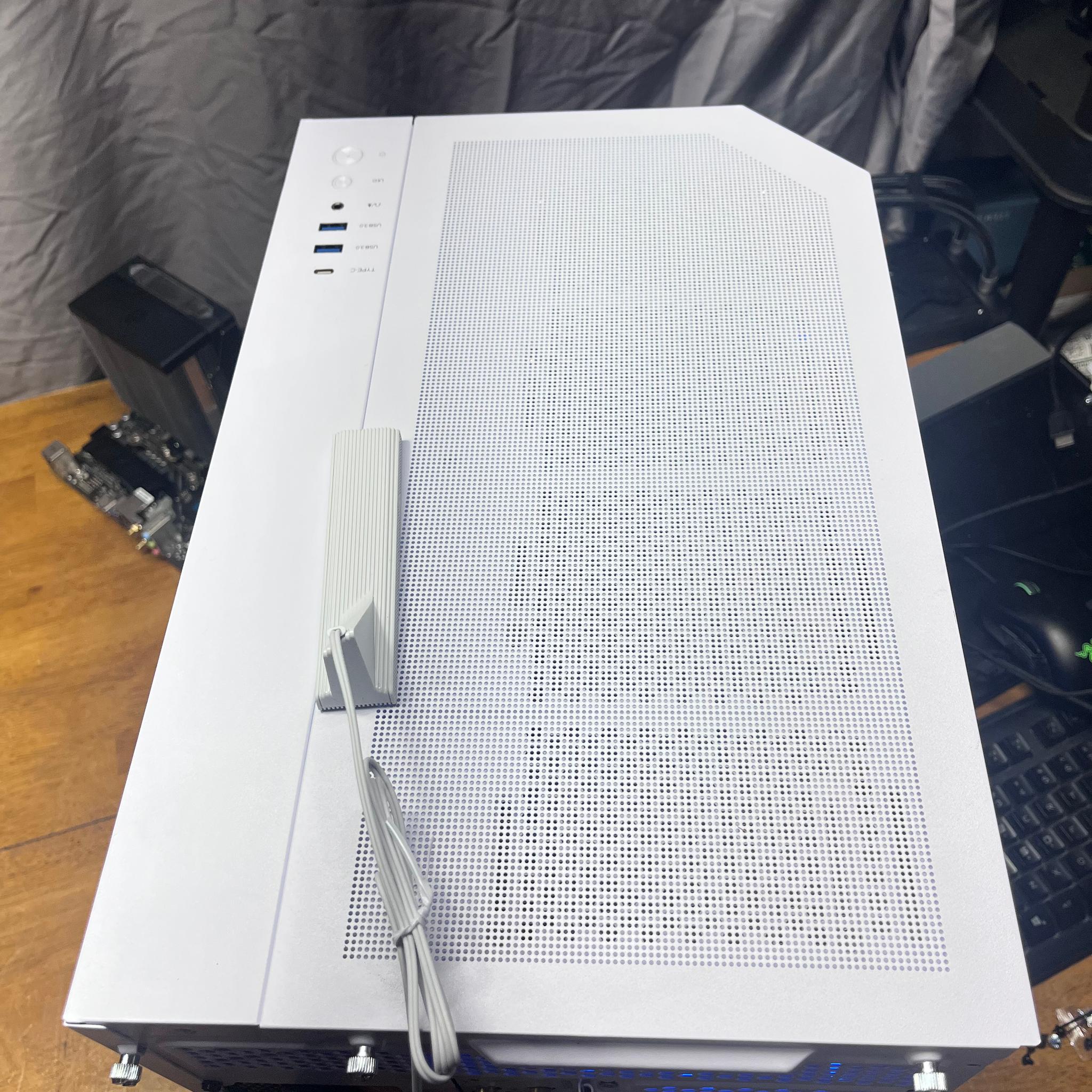 RTX 5080 | Ryzen 7 9800X3D | 32GB RAM | BEAST Gaming PC