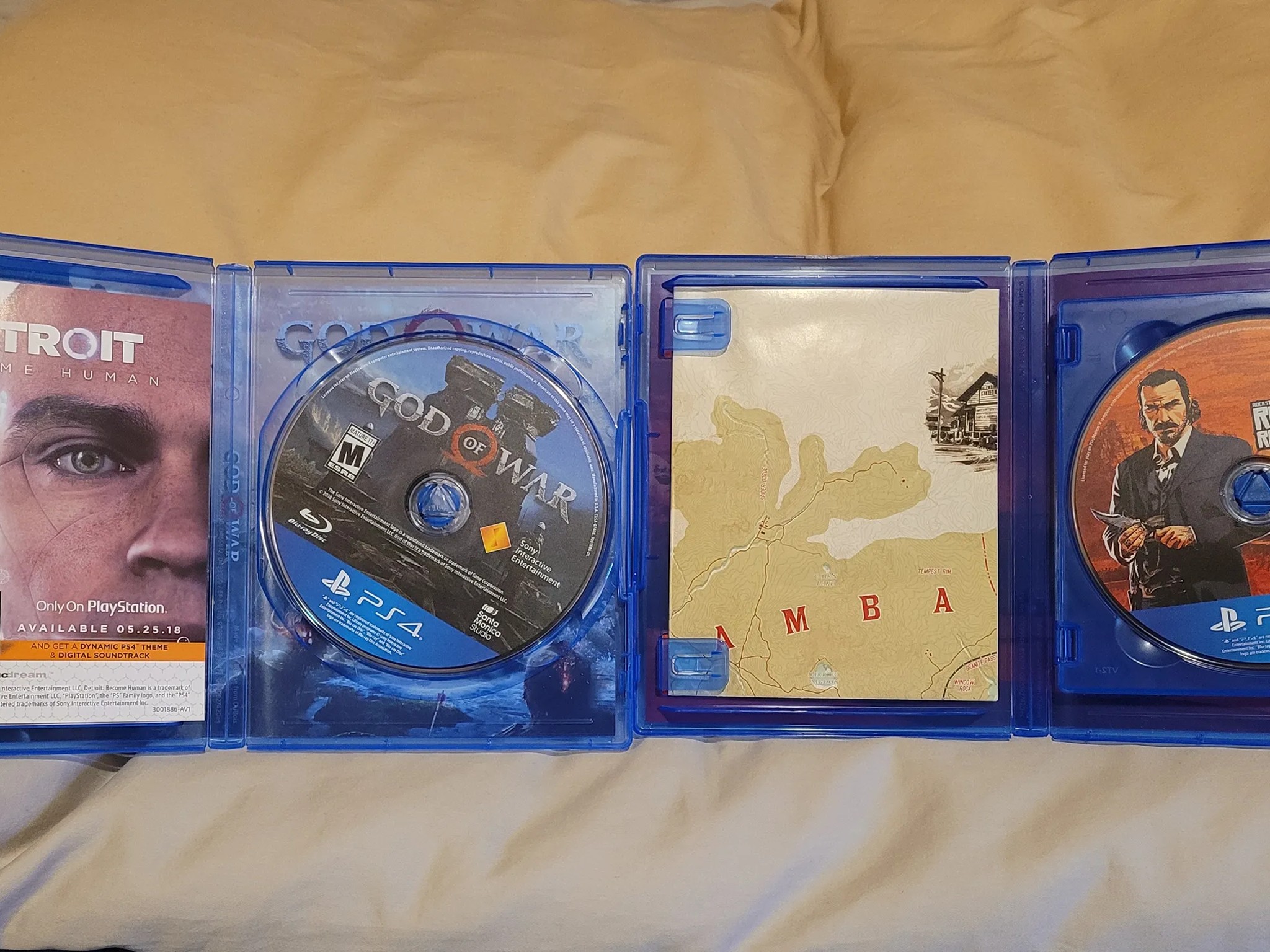 PlayStation 4 Slim Black 1TB Console