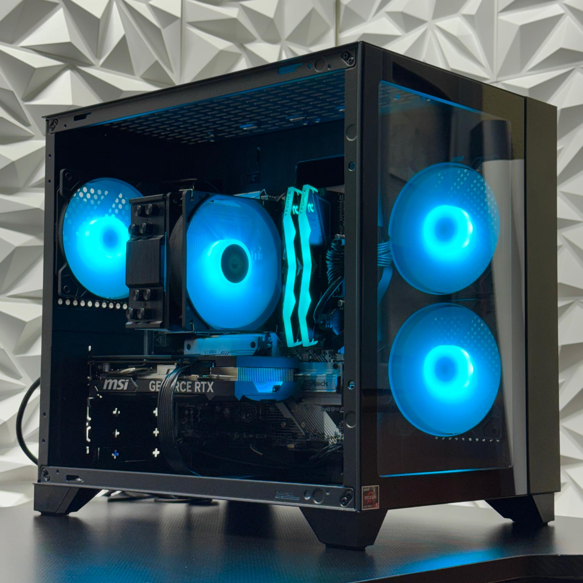 RTX 4060 / Ryzen 5 7600X / 16GB 6000MHz DDR5 Ram / 500GB Crucial