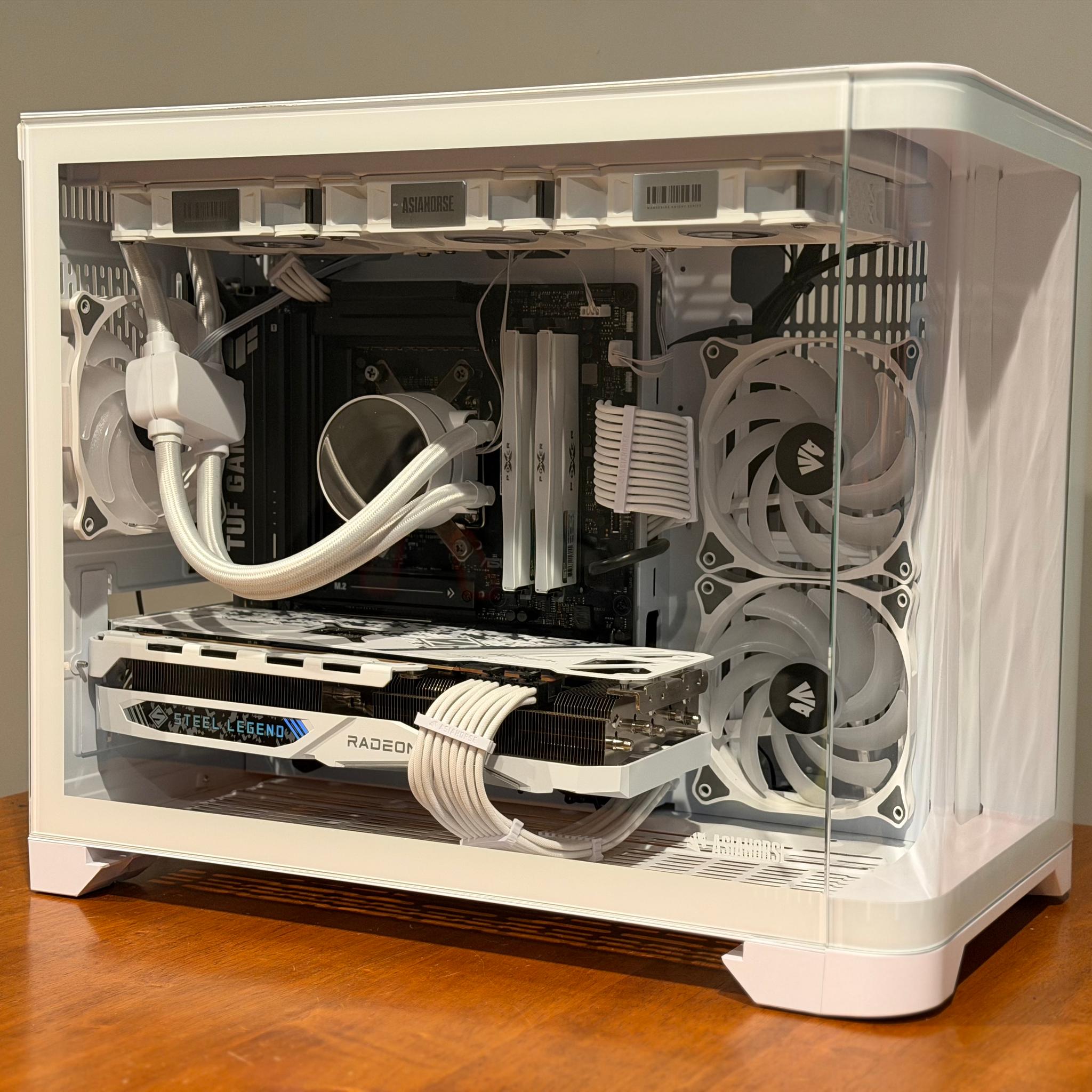Radeon RX 7900 GRE Custom Gaming PC - Ryzen 7 7700X, 7TB NVMe SSD