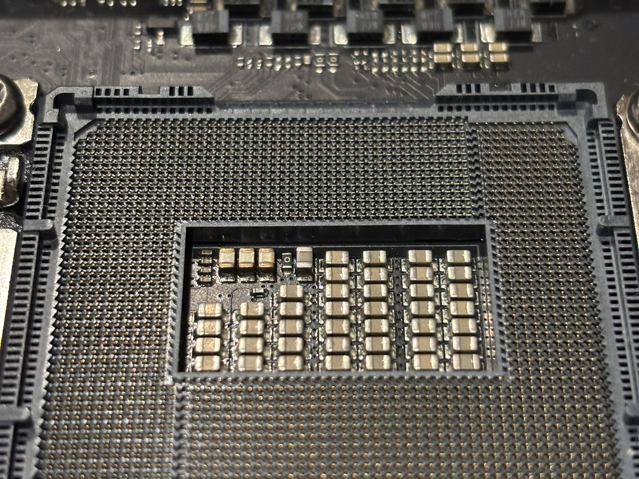 ROG Strix Z790-I Gaming Wifi